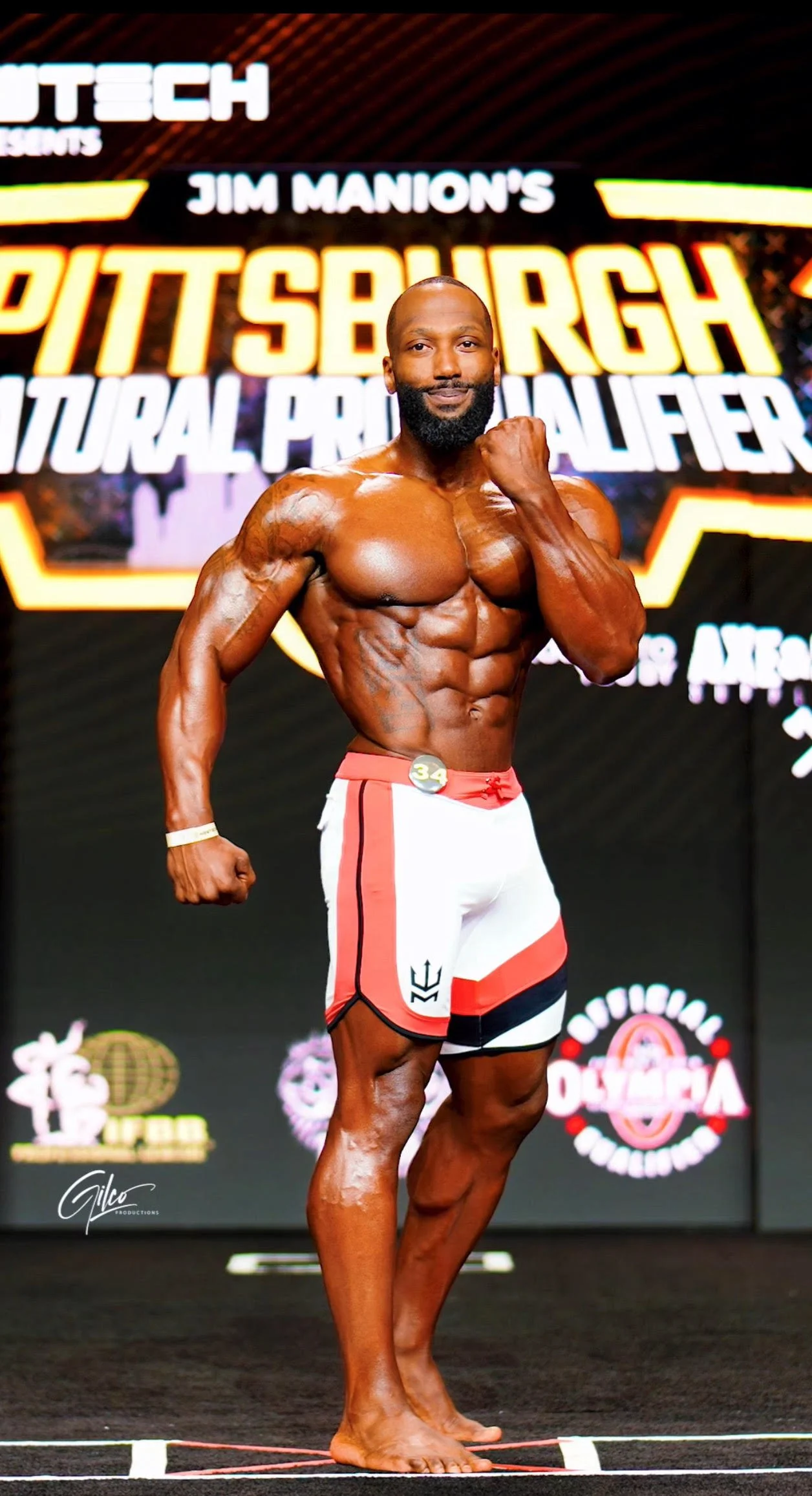 How Delone Carter Brings Pro Standards to Everyday Athletes at Rumble Boxing West Frisco