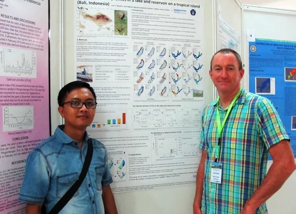 Dr I Gusti Ngurah Suryaputra, my collaborator from Ganesha University, Singaraja, and myself (photo: Agung Sumastra).
