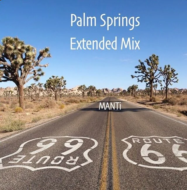 Back with another extended mix just in time for the #weekend! 🔊Recorded in #palmsprings a few weeks ago 🌴😜link in bio 👉🏻 #djset #mix #qualitymusic #deep #minimal #techno 🎶🥁 #soundscape #hypnotic #atmospheric #dubbed #soundofberlin 🇩🇪