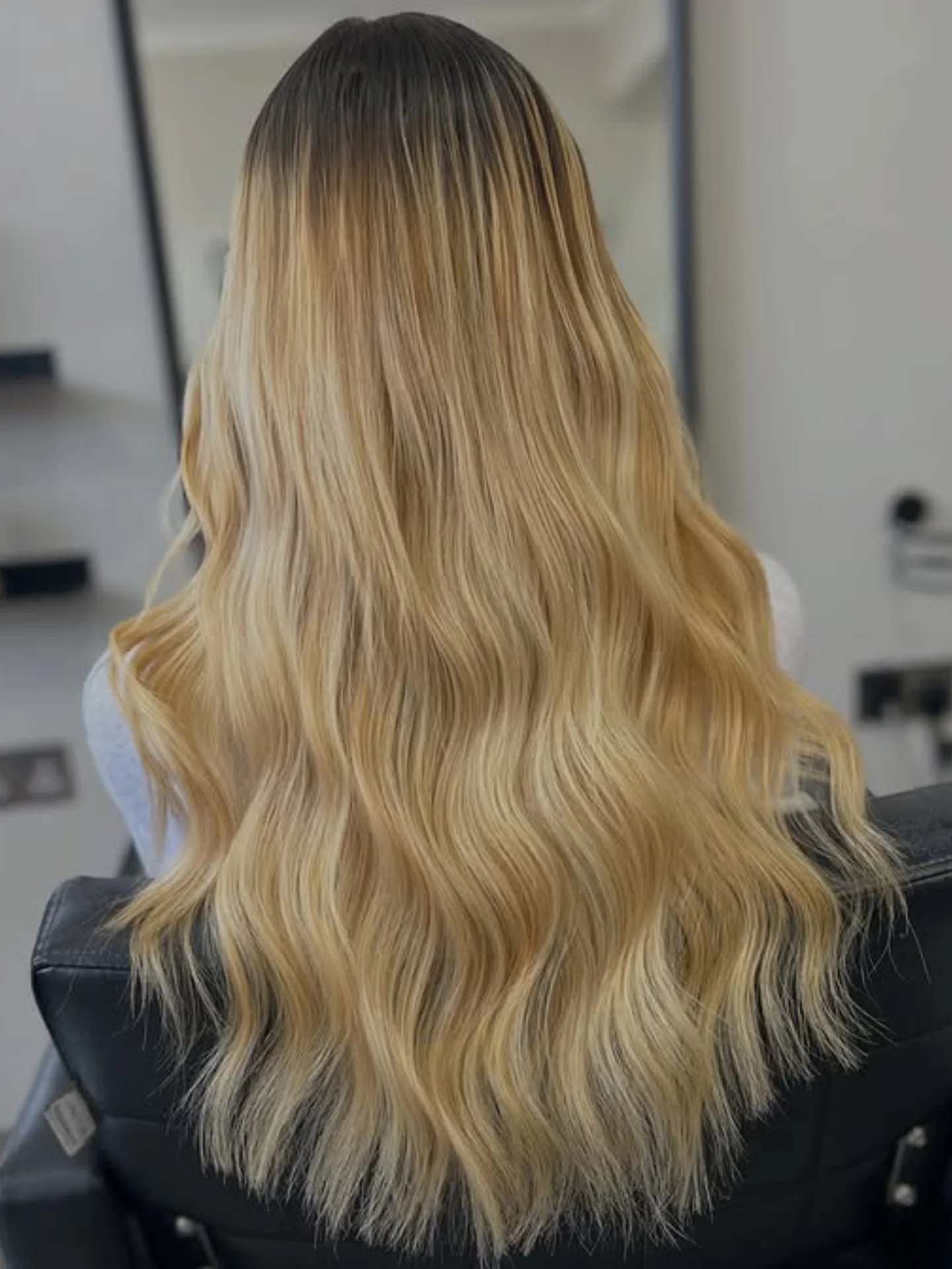 Kayleigh Queen of Extensions has space to take on a couple of new clients! ✨

If you're looking for a new Extensionist, look no further, as you don't get better than her! 👑

📍 Mane Hair Salon, Tuckton