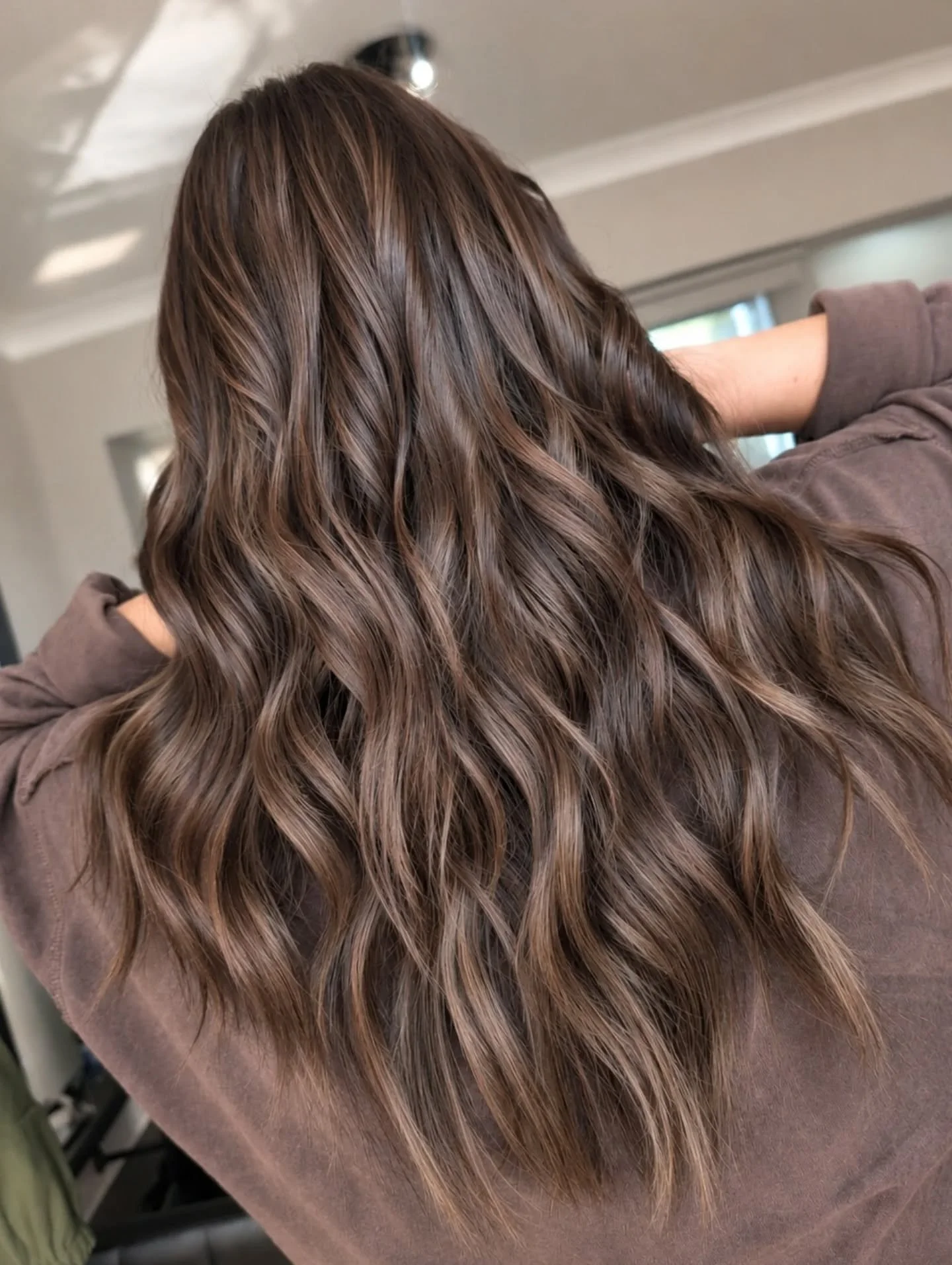 Worried that extensions are going to look fake?? 👇🏼

If you kinda like your hair, but just want a bit more of it, extensions are the perfect option. They add a little bit of extra sass whilst still looking natural &amp; very much still you! ✨

Come