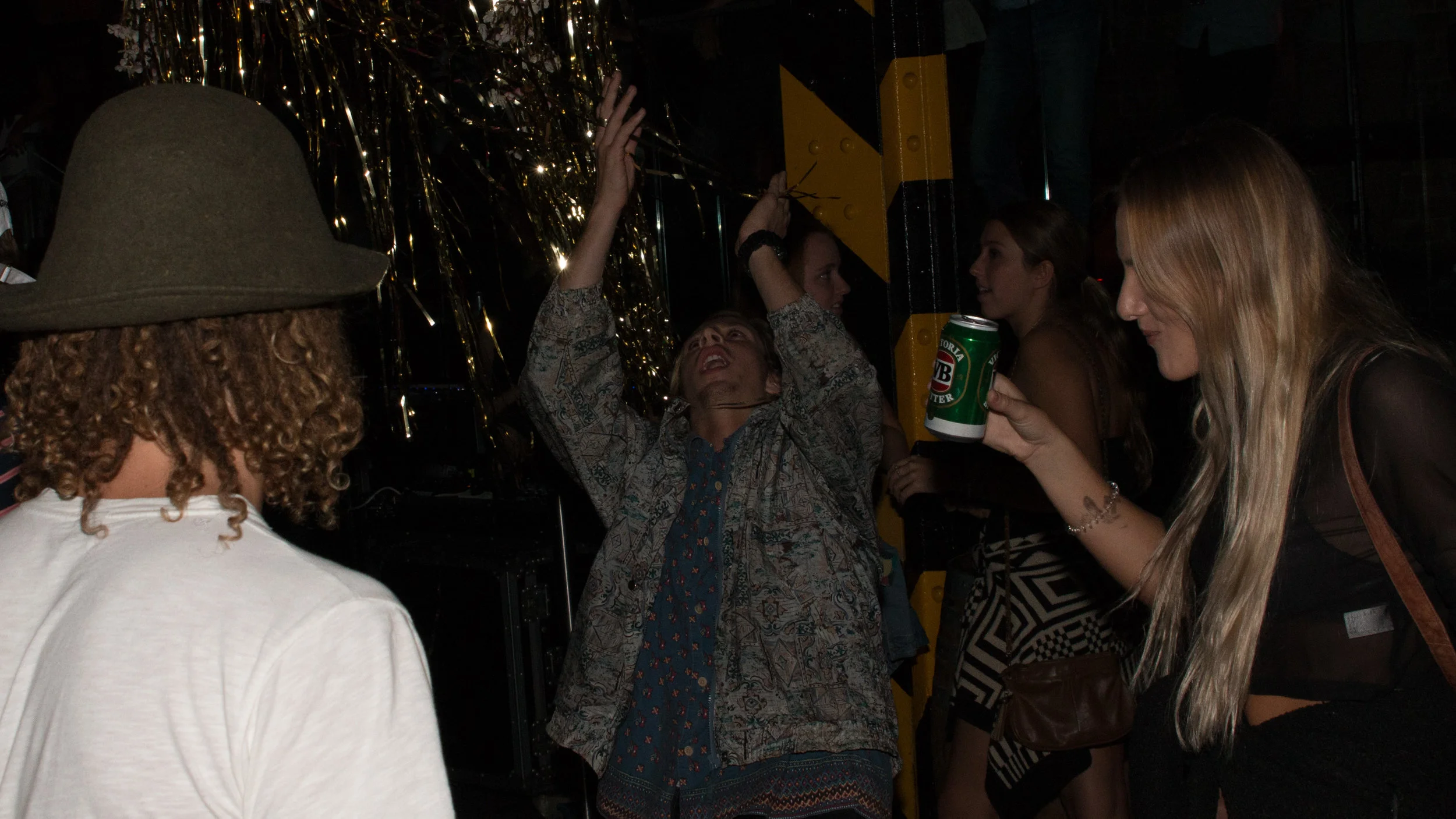 dog_days_crowd_edited-45 (15).jpg