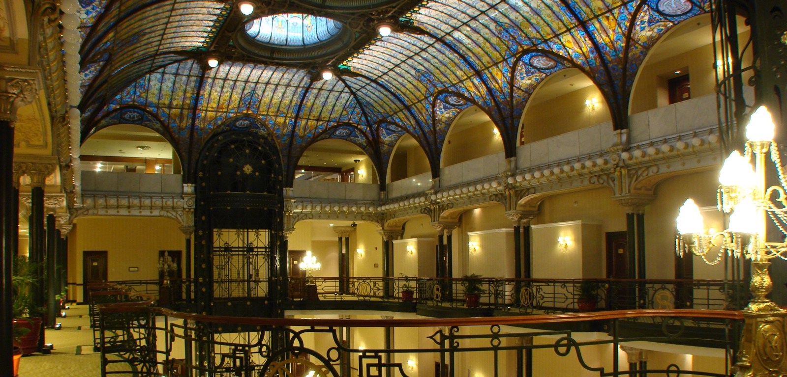 The interior of the Gran Hotel. 