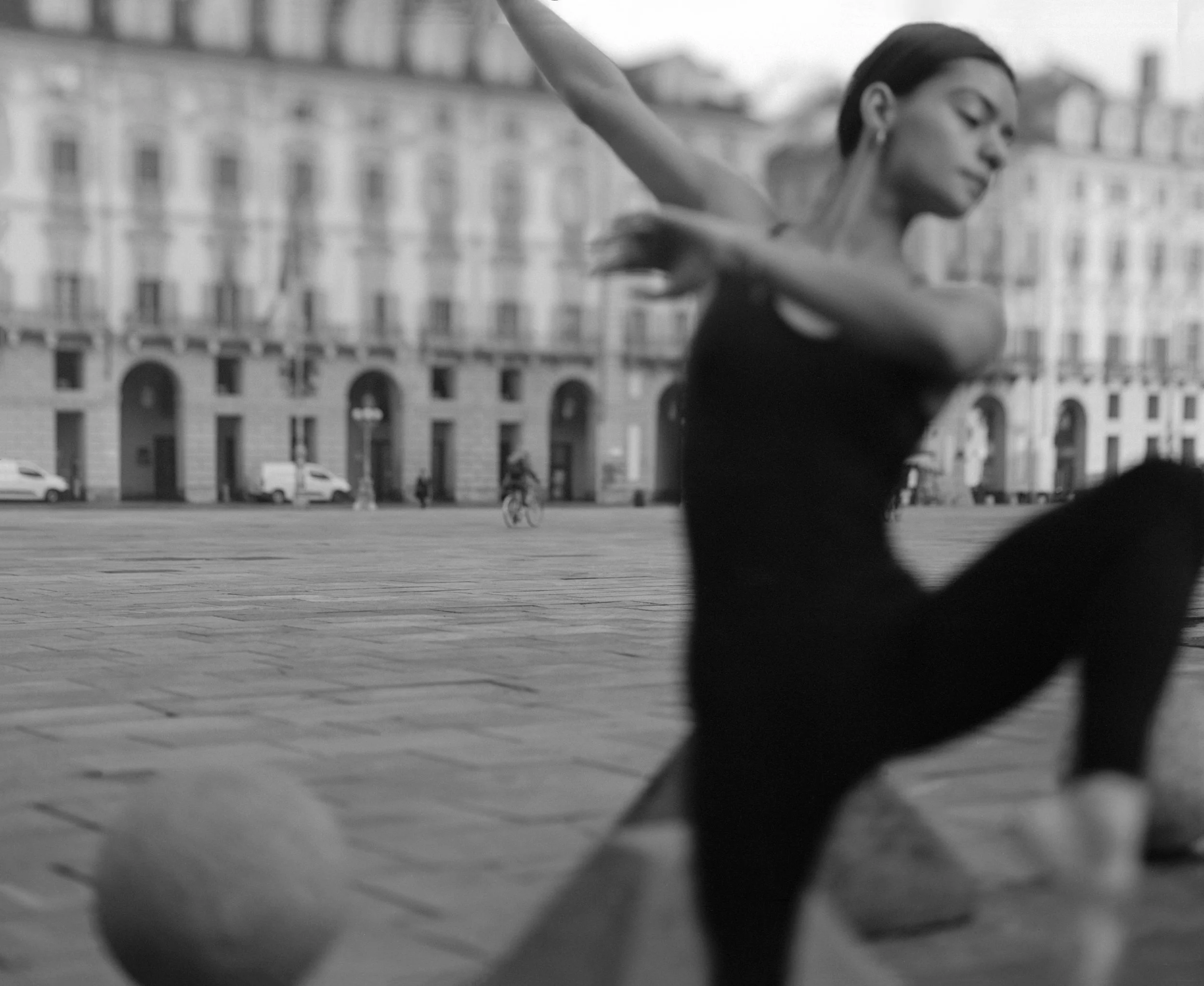 Helena Gonçalves, professional dancer