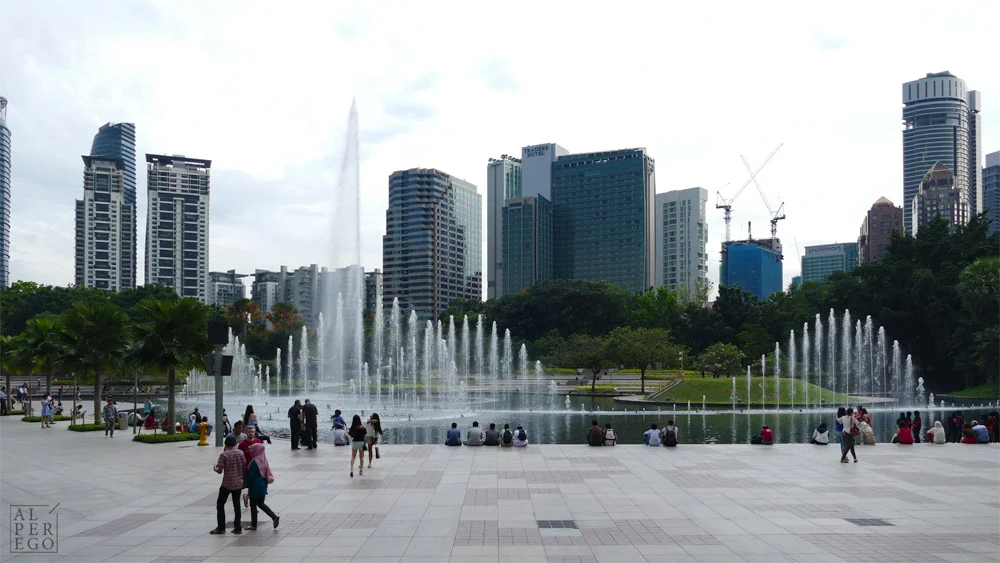 petronas-towers-11.jpg