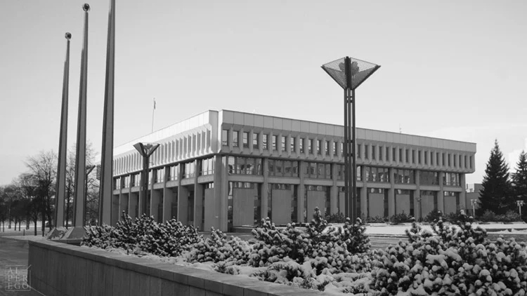 baltic-circle-0409-vilnius-saimas.jpg