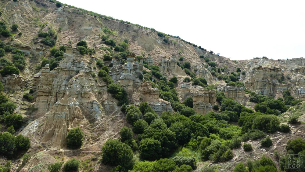 kula-fairy-chimneys-peribacalari-03.jpg