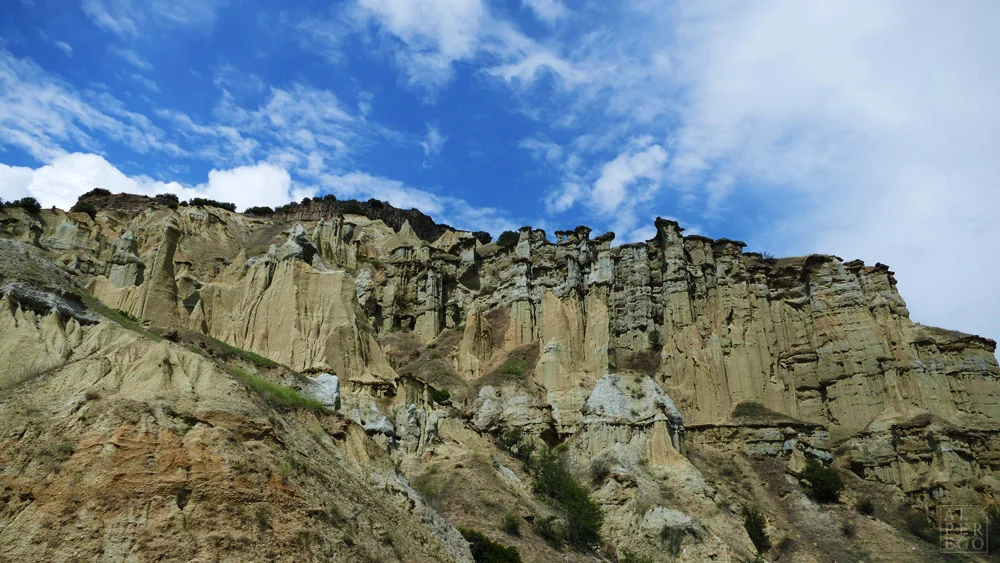 kula-fairy-chimneys-peribacalari-09.jpg