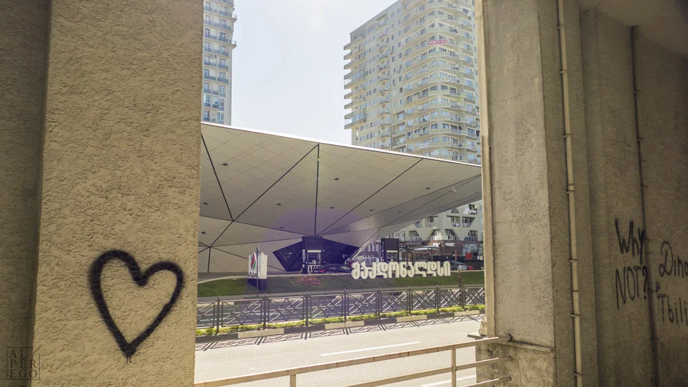 mcdonalds-batumi-17-Giorgi-Khmaladze.jpg