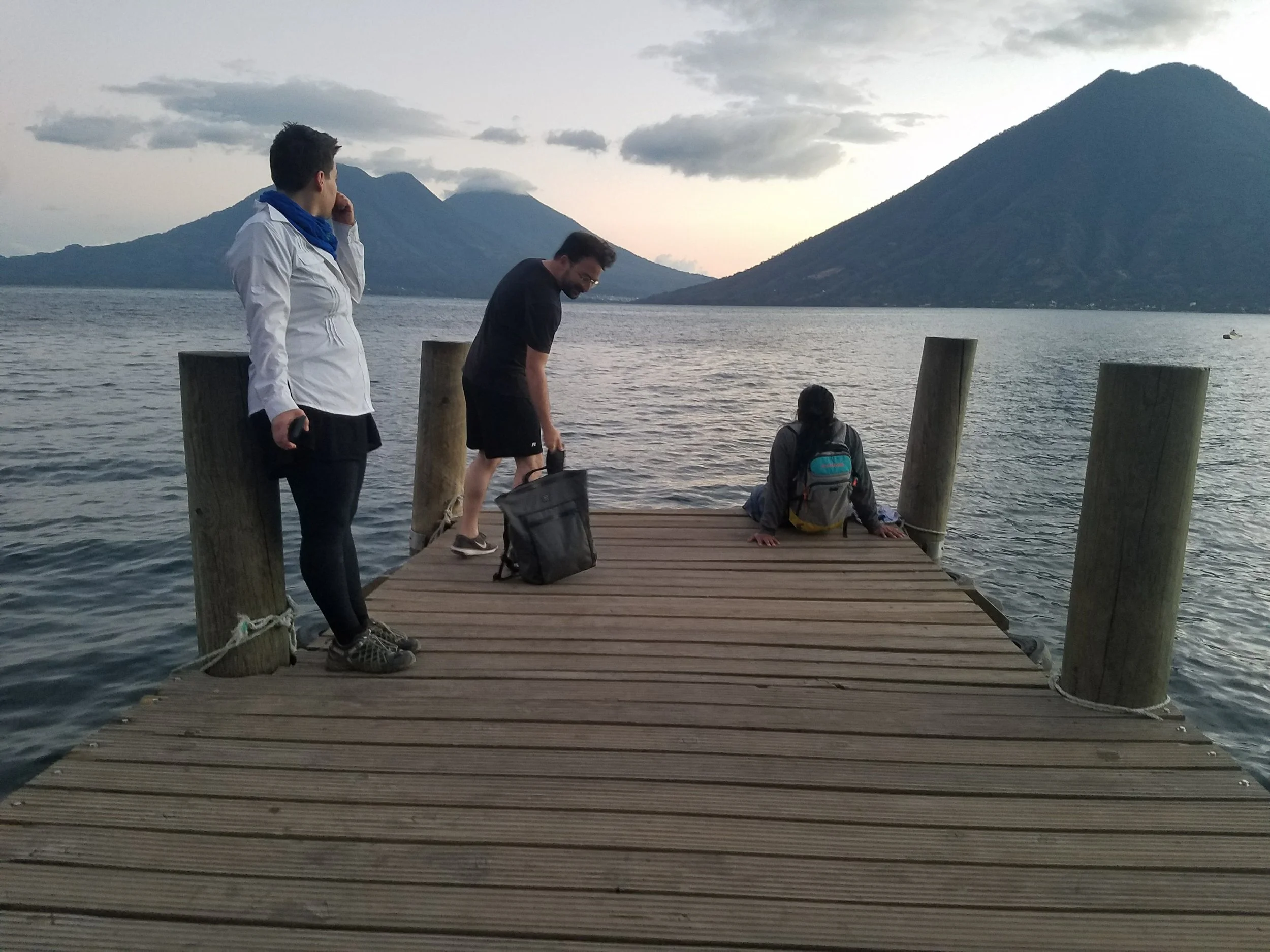 Residencia Yvonne Lily Cox-Richard, Andy Campbell, Manuel Chavajay, Lago Atitlán