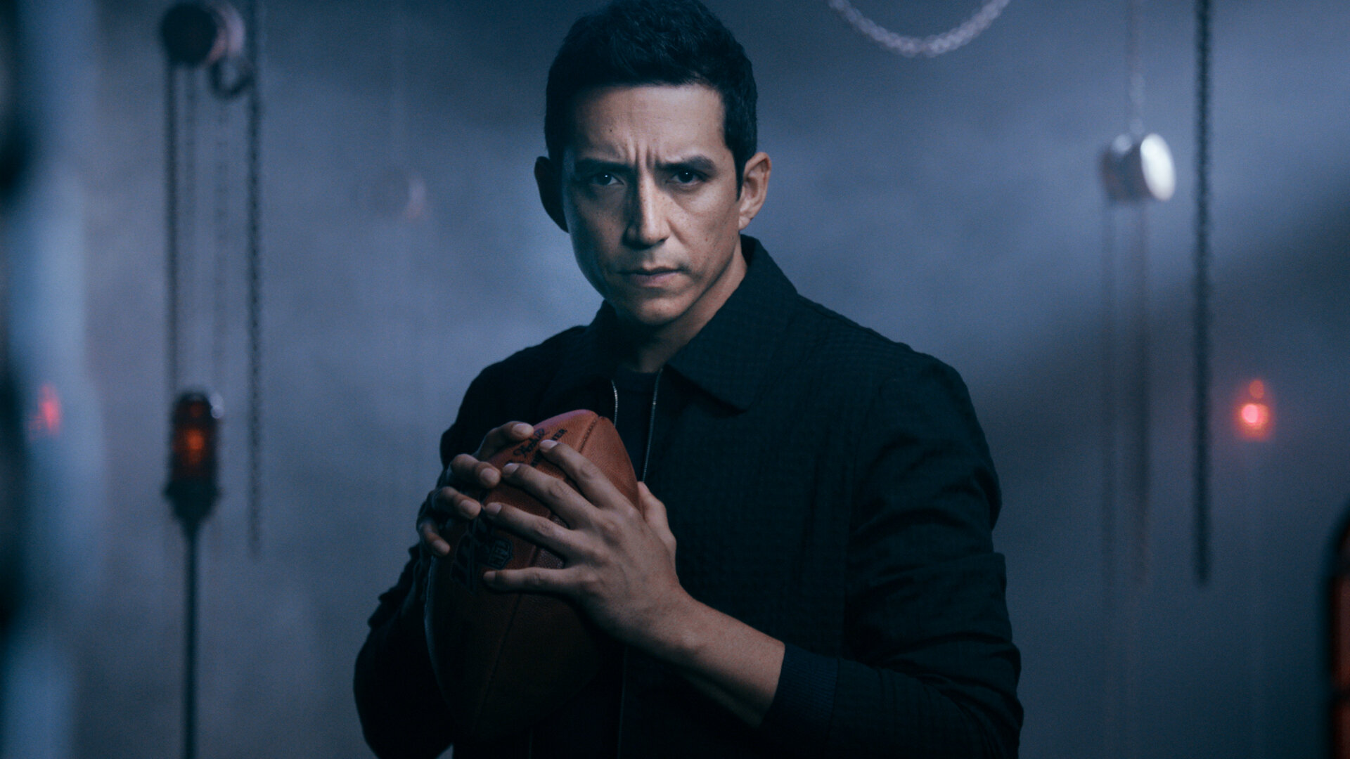 Gabriel Luna010.jpg