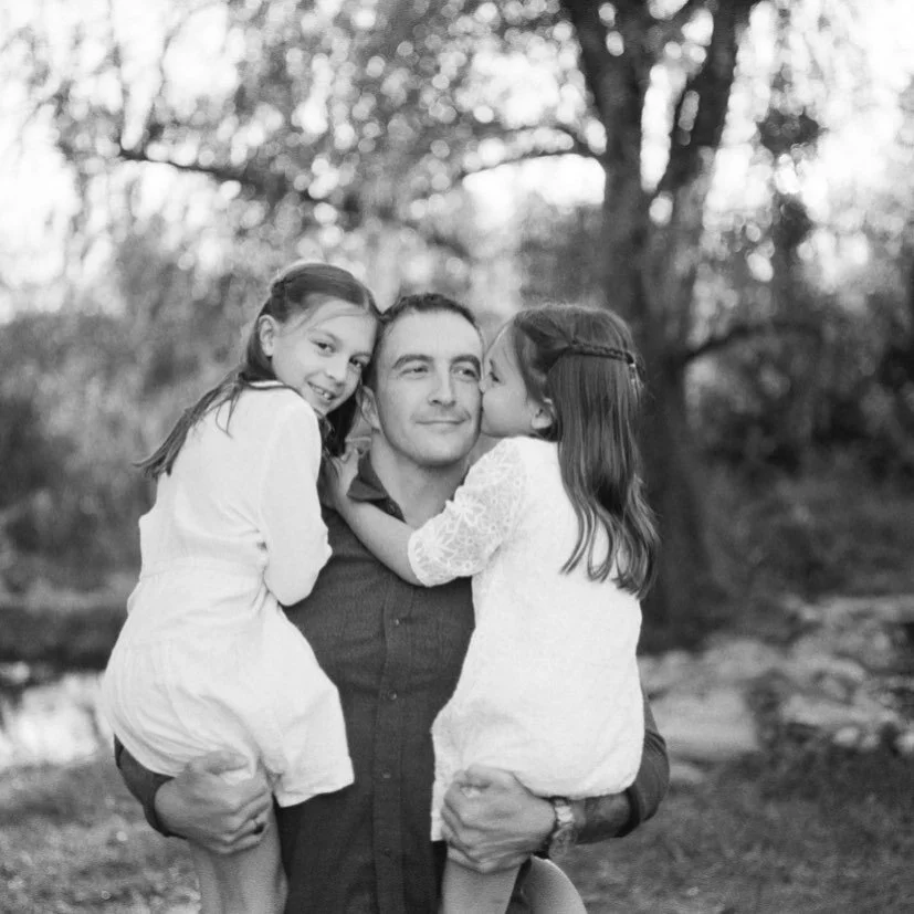 Happy Father’s Day to all you amazing Dads! 
.
.
.
#loudouncountyphotographer #loudouncountyfamilyphotographer #ashburnphotographer #greatfallsphotographer #purcellvillephotographer #dcphotographer #dcfamilyphotographer #dcfamily #loveloudoun #