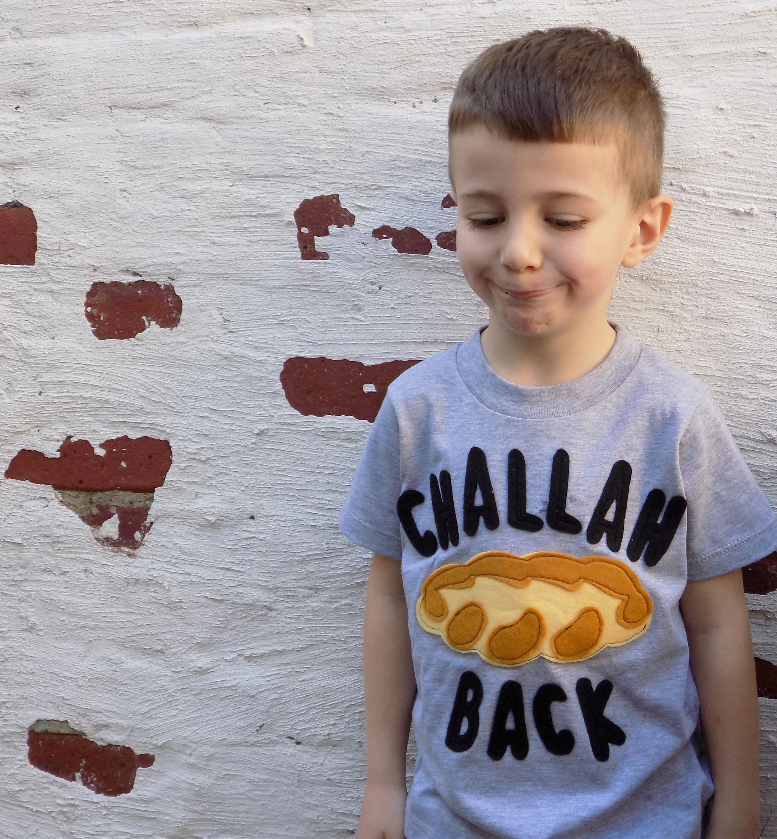 CHALLAH BACK KIDS TEE