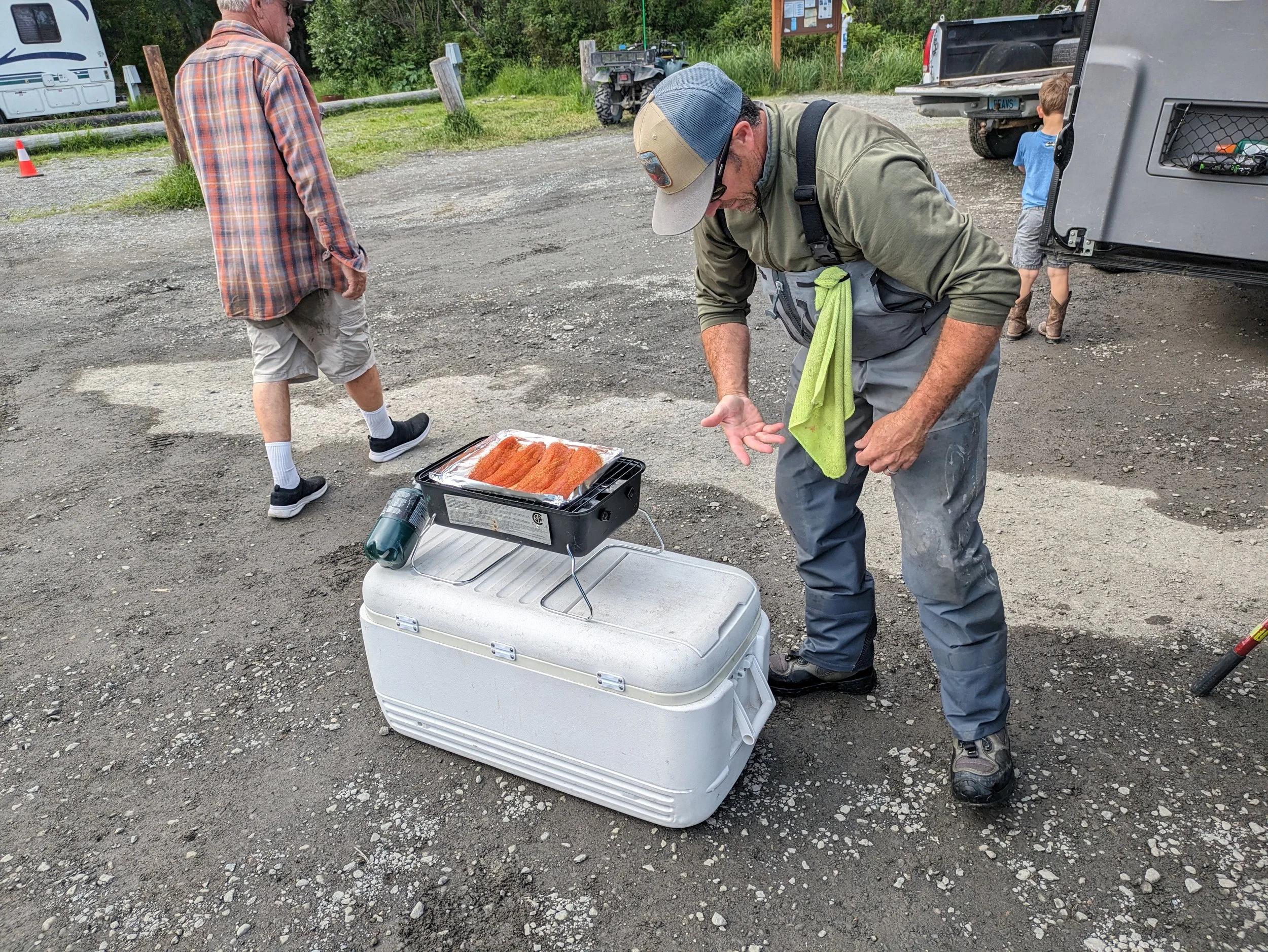 cleaning fish.jpg