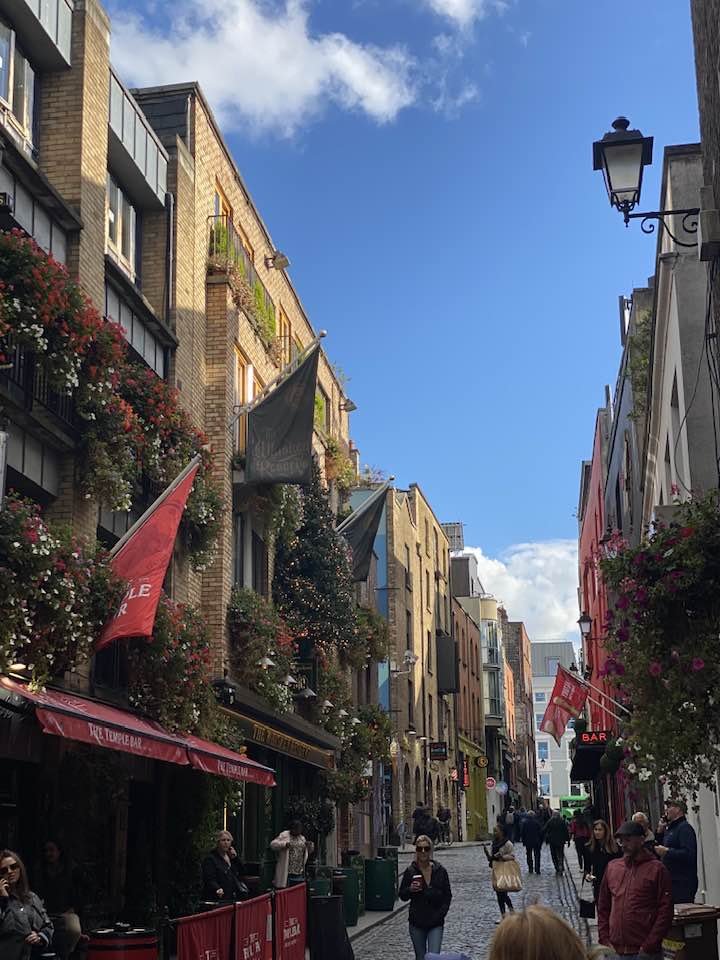 Ireland - Temple Bar2.jpg