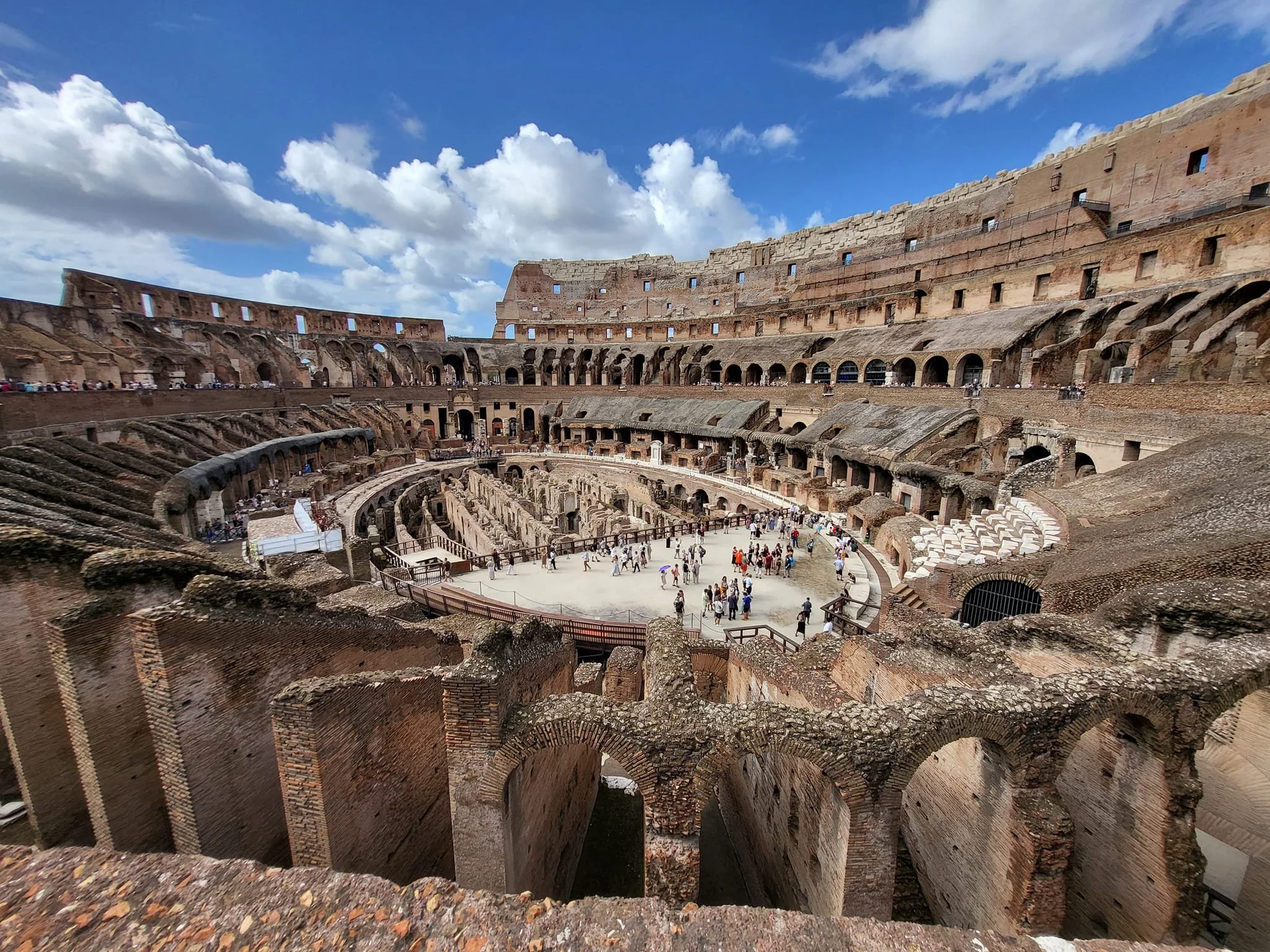 colosseum2.jpg