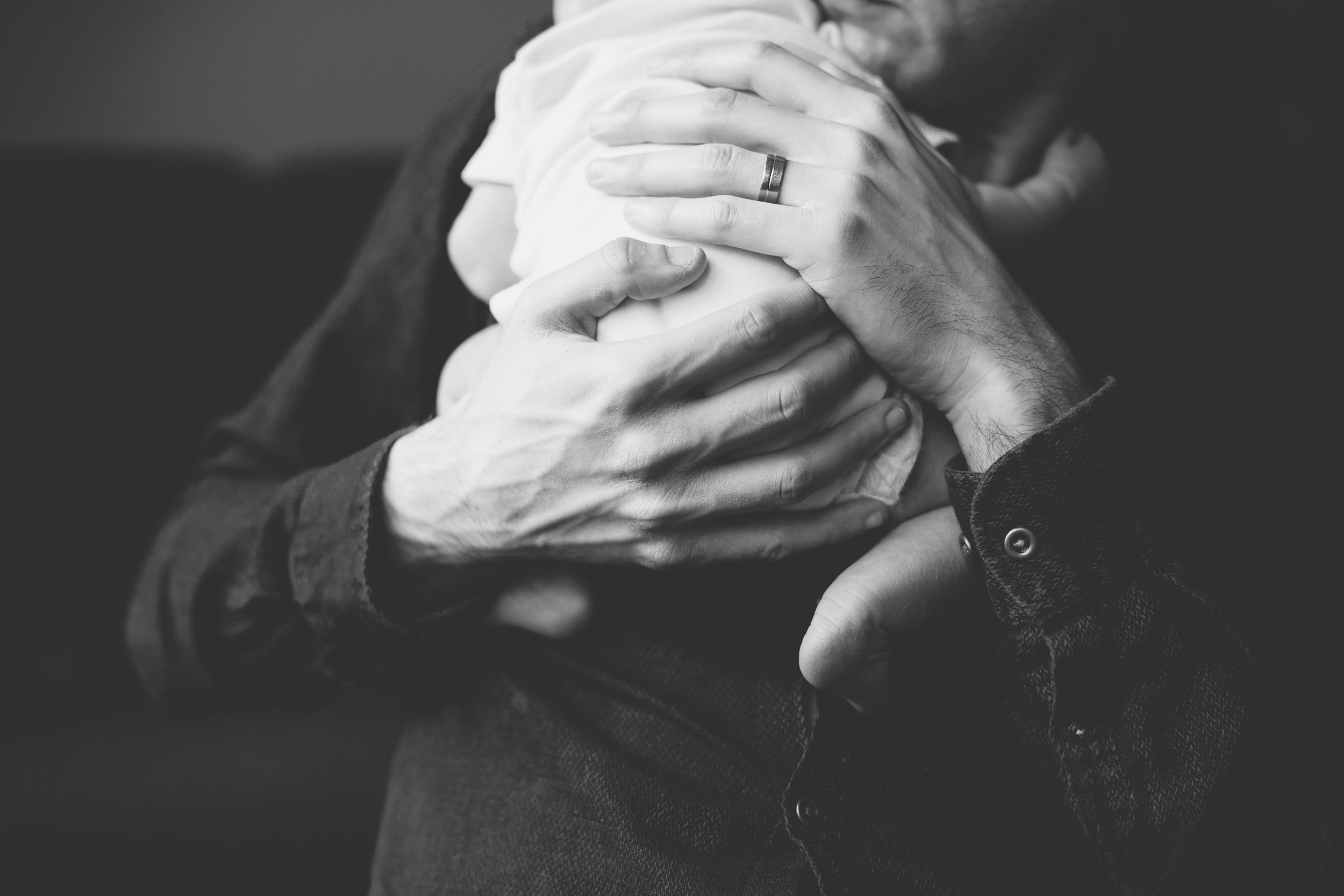 natural newborn photography in aberdeen