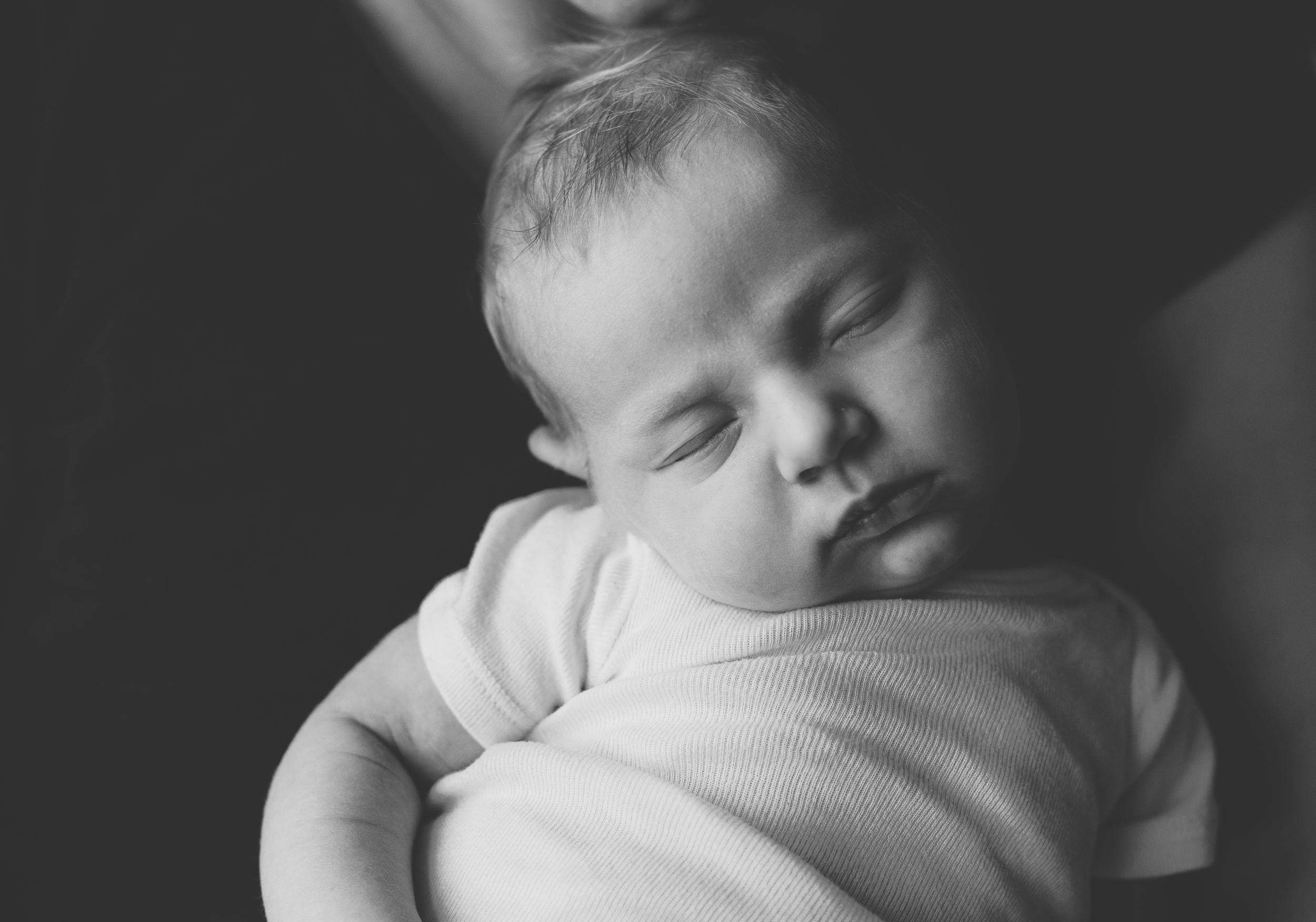 newborn photography in cults, aberdeen