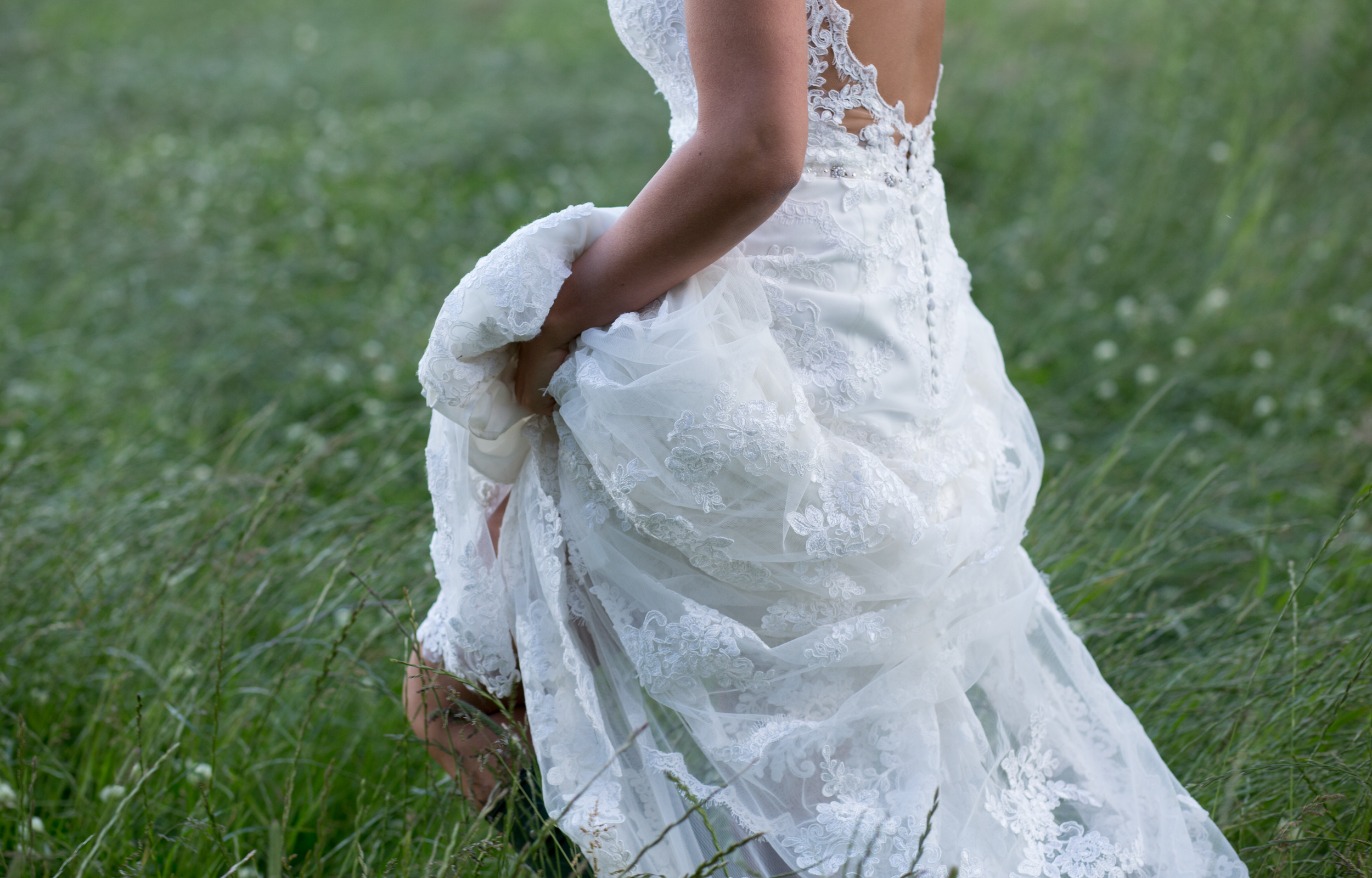 barn wedding Scotland, farm wedding Scotland, outdoor wedding Scotland, scottish elopement, Aberdeenshire wedding photographer