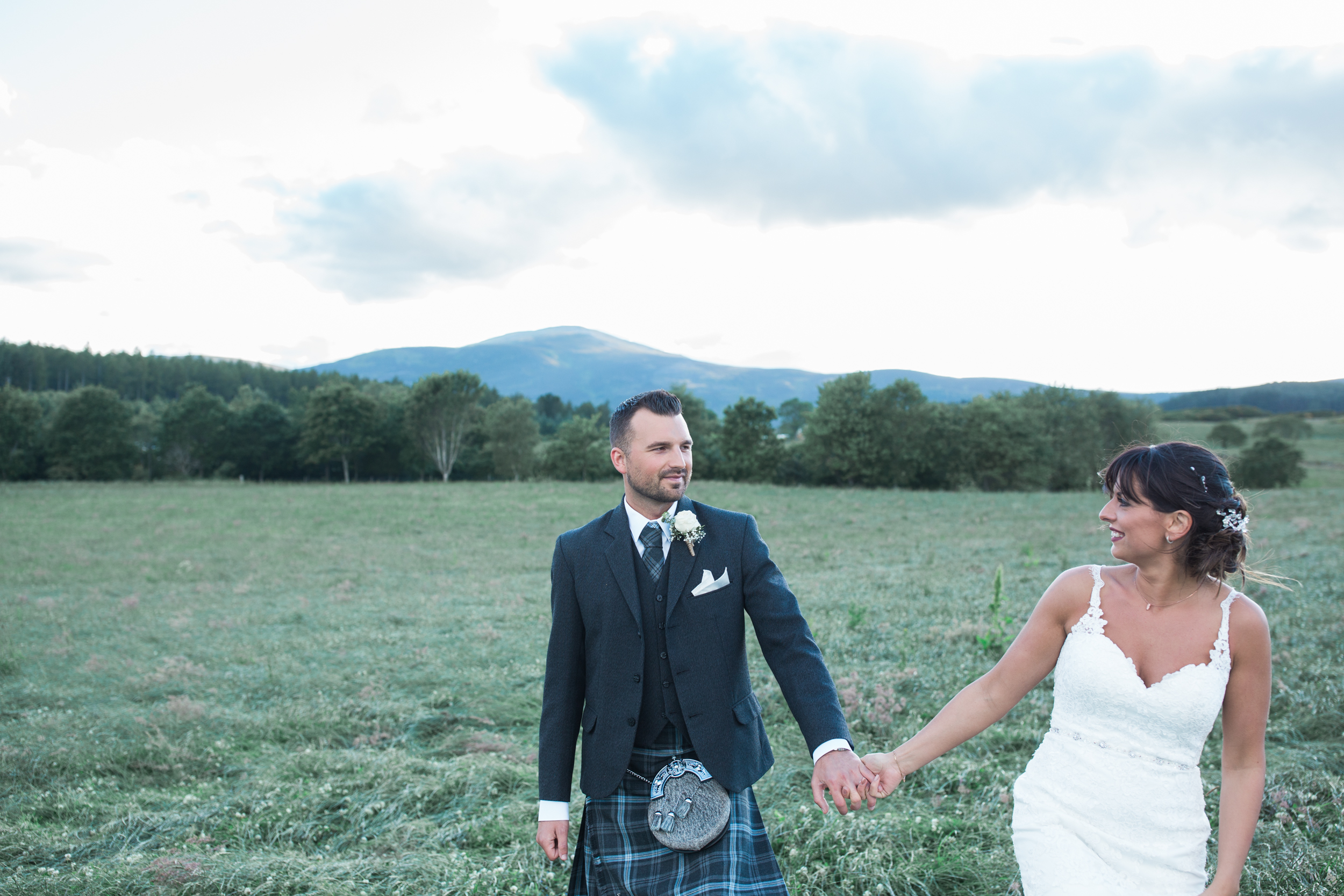 documentary wedding photographer Aberdeen, Aberdeen wedding photographer, wedding photographers in Aberdeen