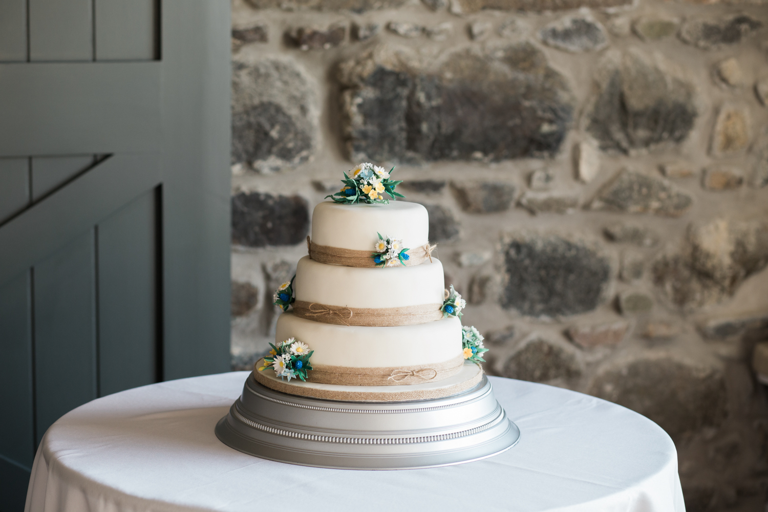 the barn at barra, the barn at barra wedding photography, wedding photographer Aberdeen