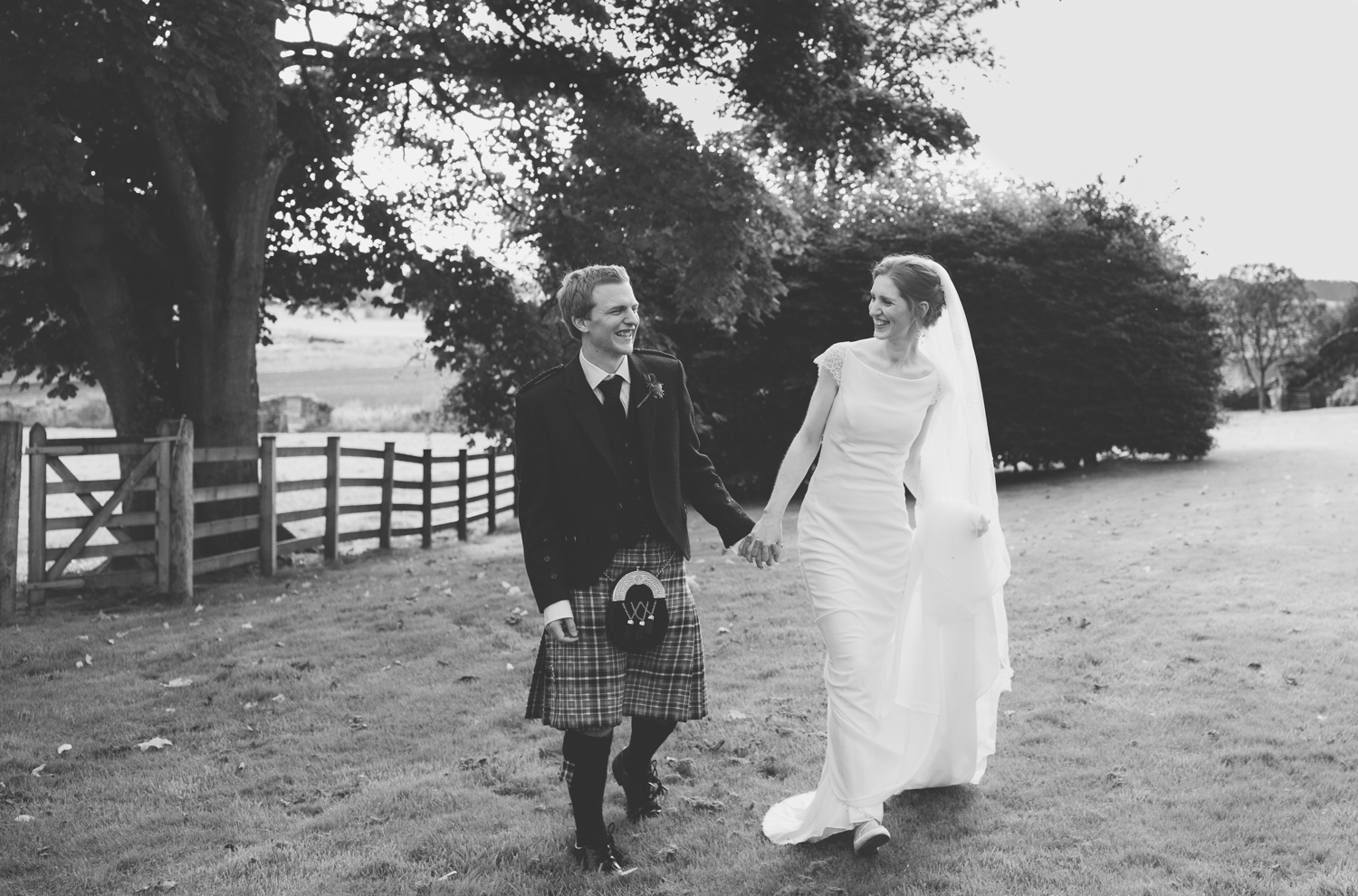 the barn at barra castle, wedding photography Aberdeen, wedding photographers in Aberdeen, Aberdeenshire wedding photography