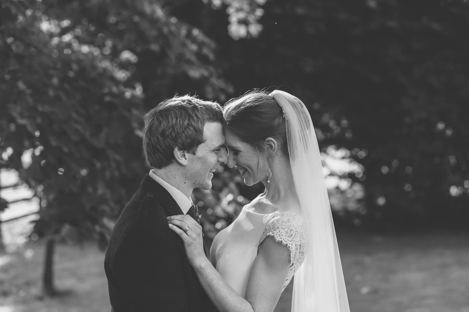 barn wedding Scotland, relaxed wedding photography Scotland, aberdeen wedding photographers, Aberdeenshire wedding photographer, bride and groom portrait, bride and groom laughing, happy bride, vivienne elizabeth photography. natural wedding photography Scotland, the barn at barra castle