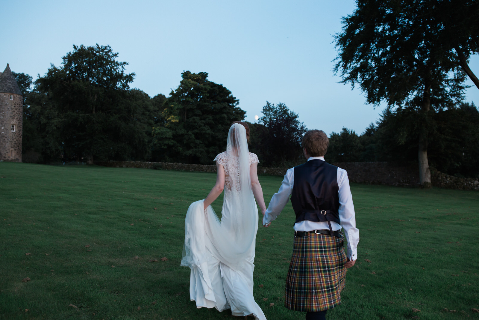 the barn at barra, Aberdeen wedding photographer, Aberdeenshire wedding photography