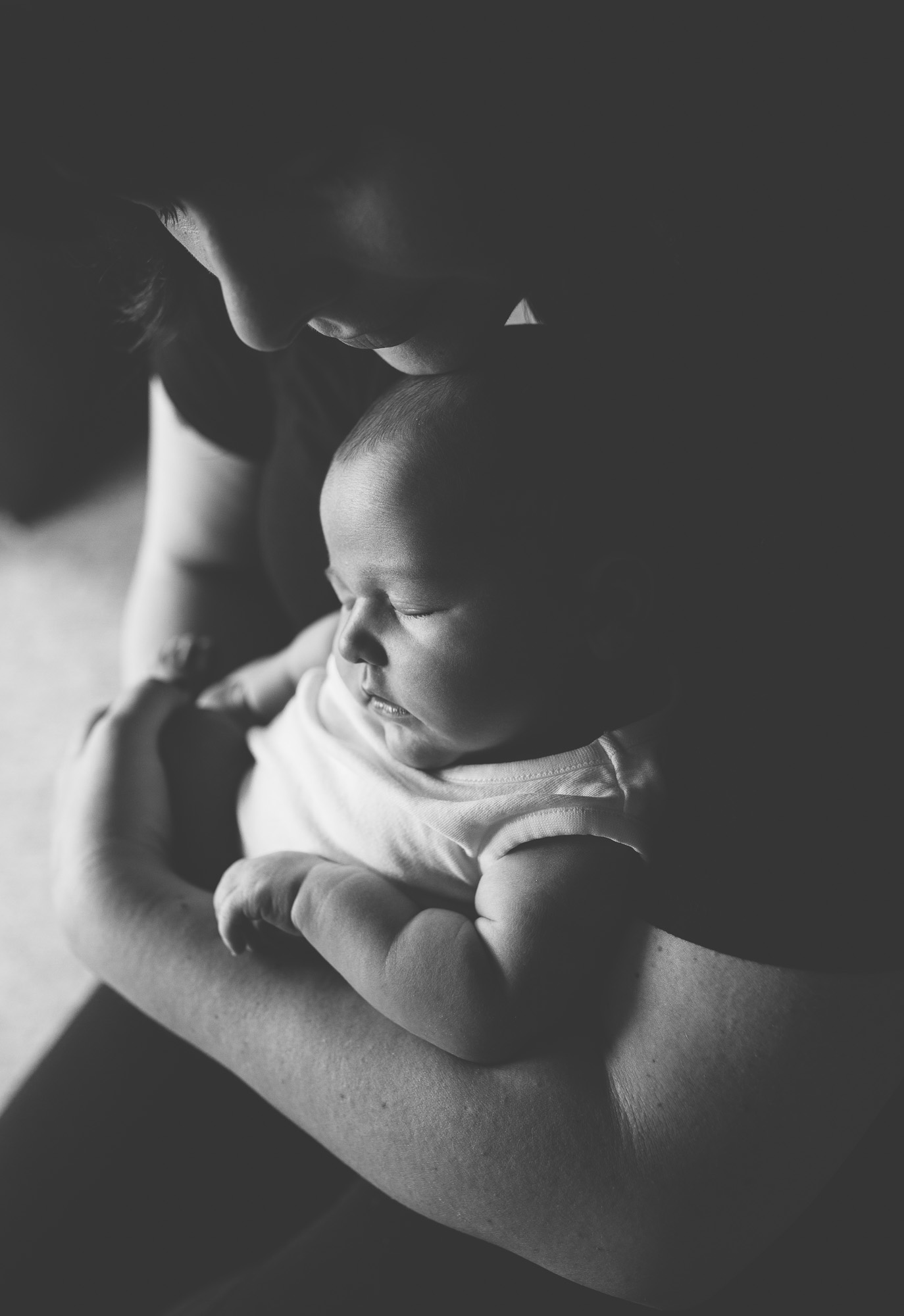 newbornphotographersinaberdeen (13 of 14).jpg