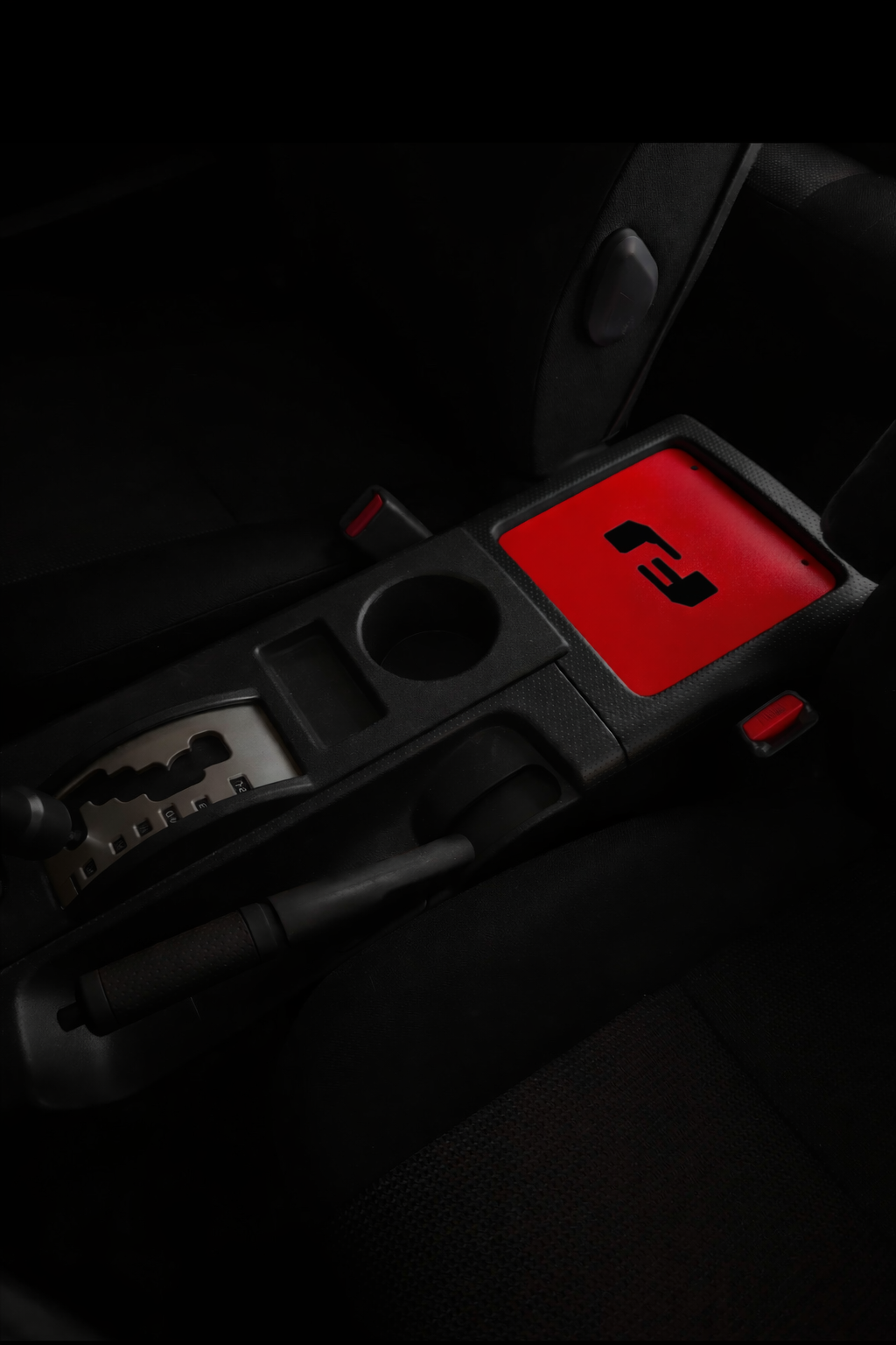 VM FJ CRUISER CONSOLE COVER LID RED.PNG