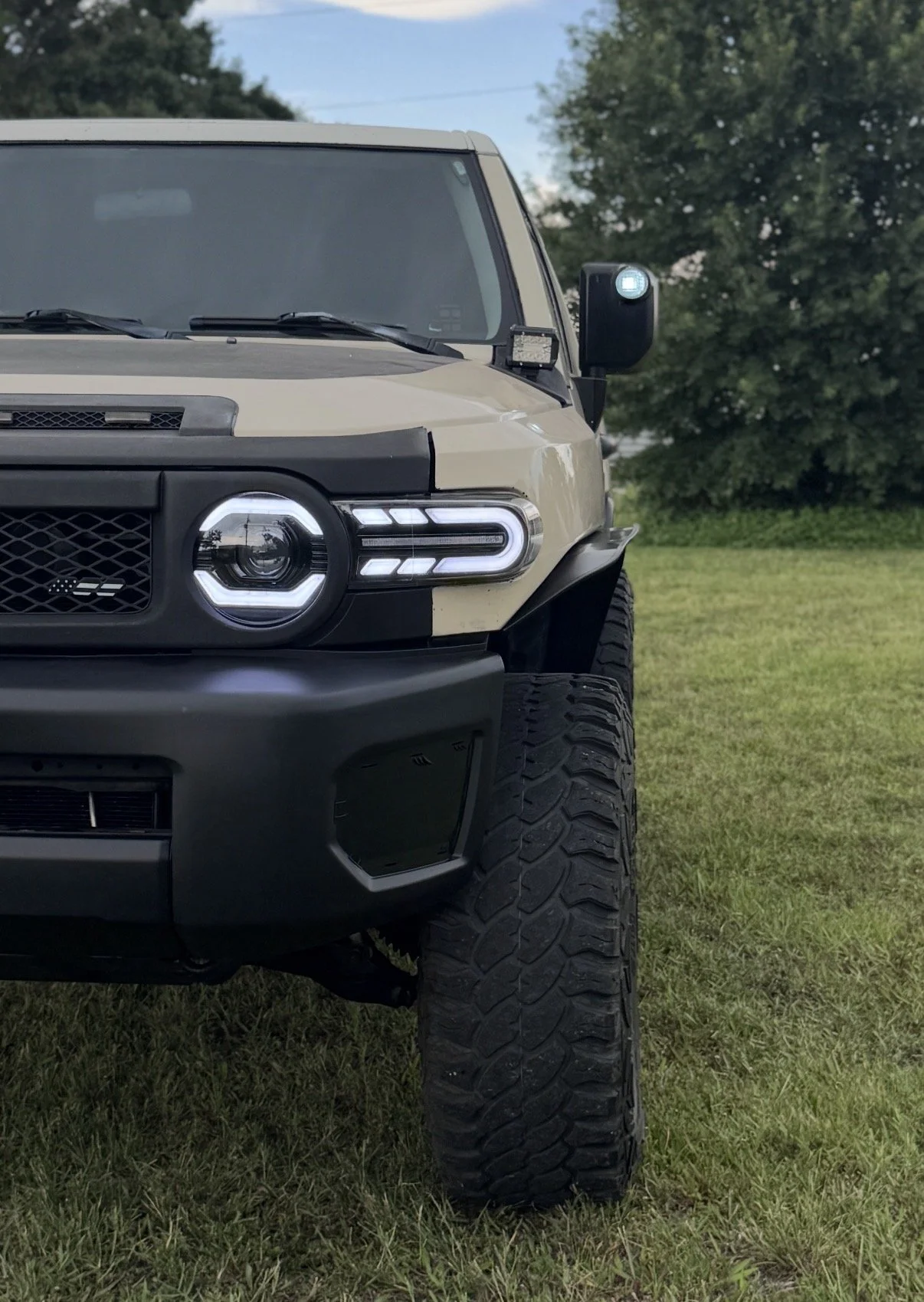 FJ CRUISER FENDER FLARES 02.jpg