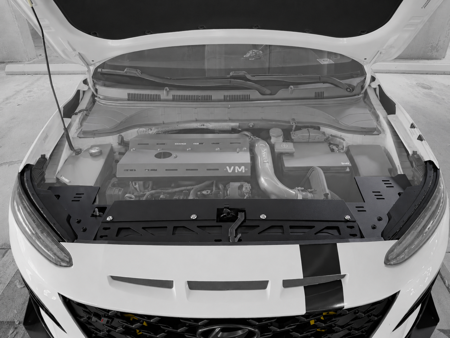 KONA SLAM FRONT gray.png