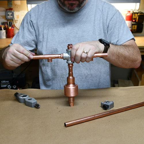 copper_plumbing_lamp.jpg