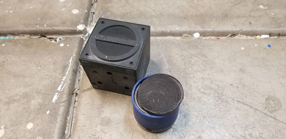 Broken, busted, not working.