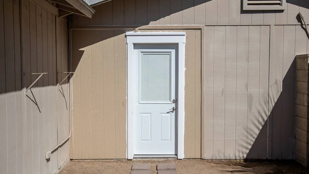 outdoor-craftsman-door-trim.jpg
