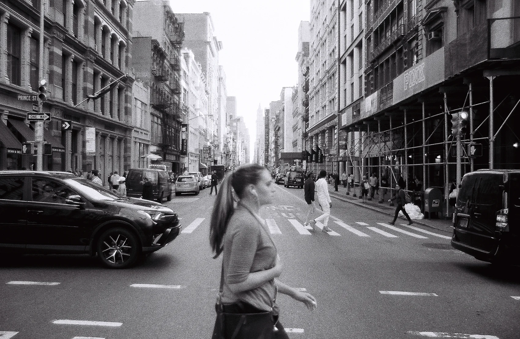 27837B1-R01-024.jpg