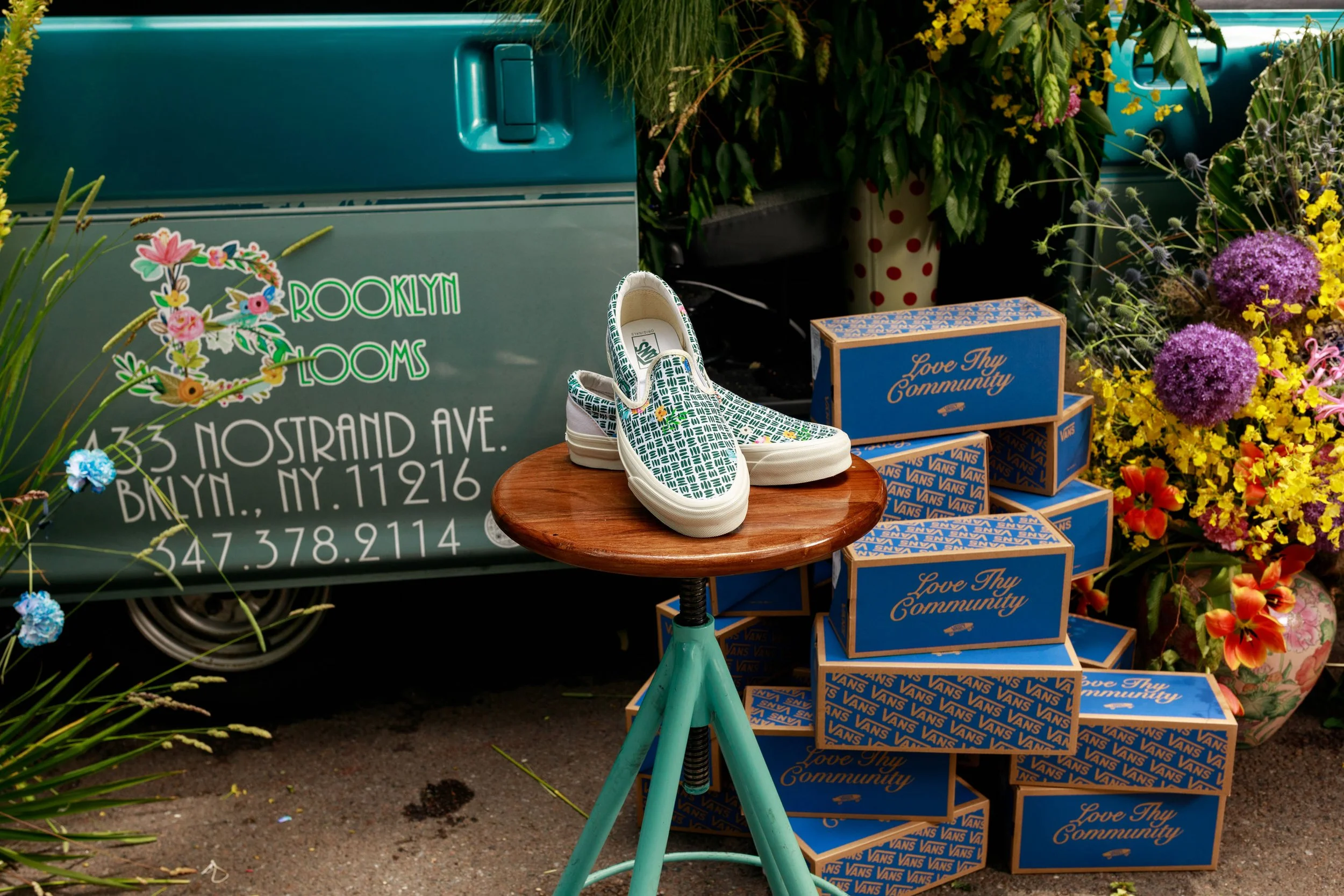brooklyn-blooms-van-promo-5970-optimized.jpeg
