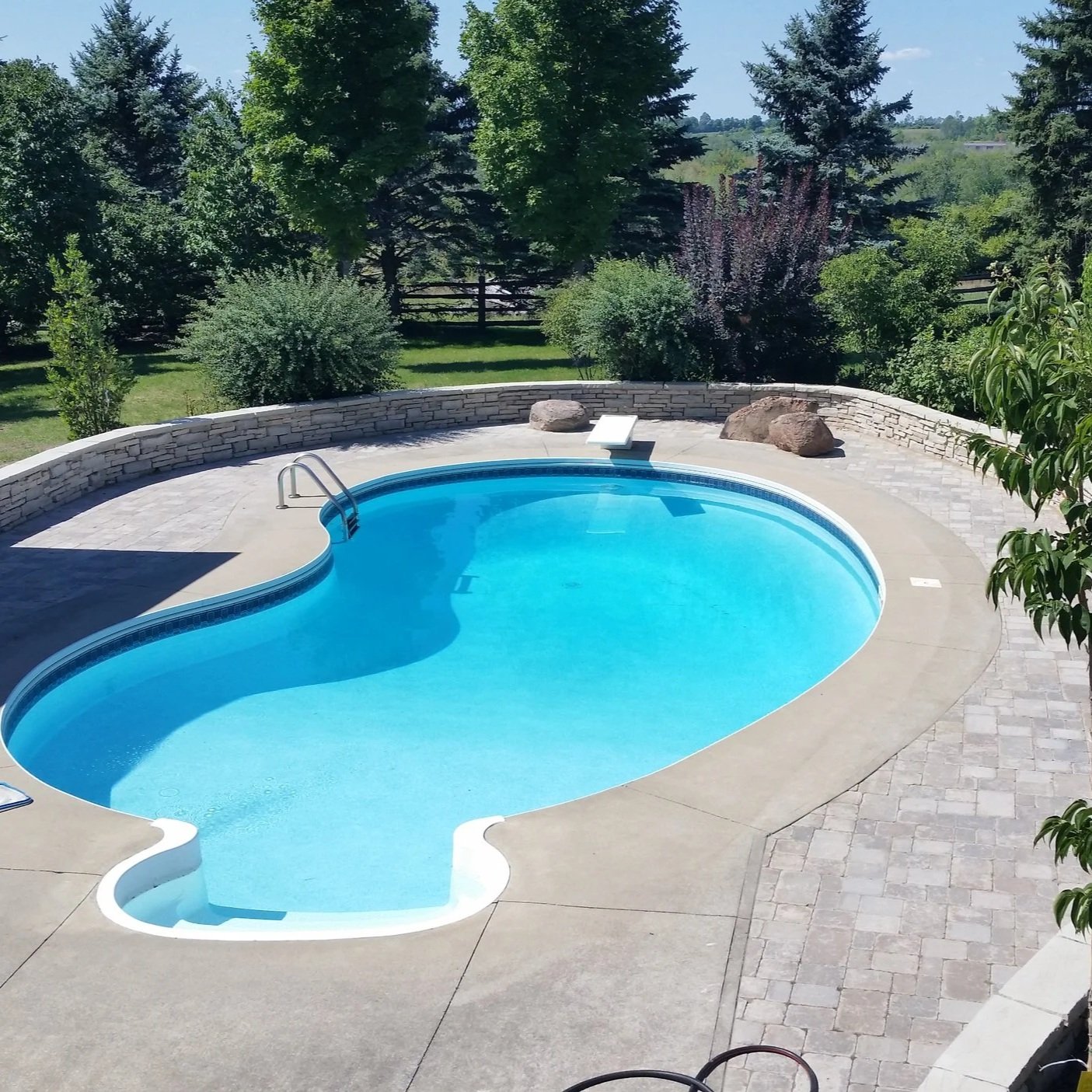 Pool hardscape renovation 
