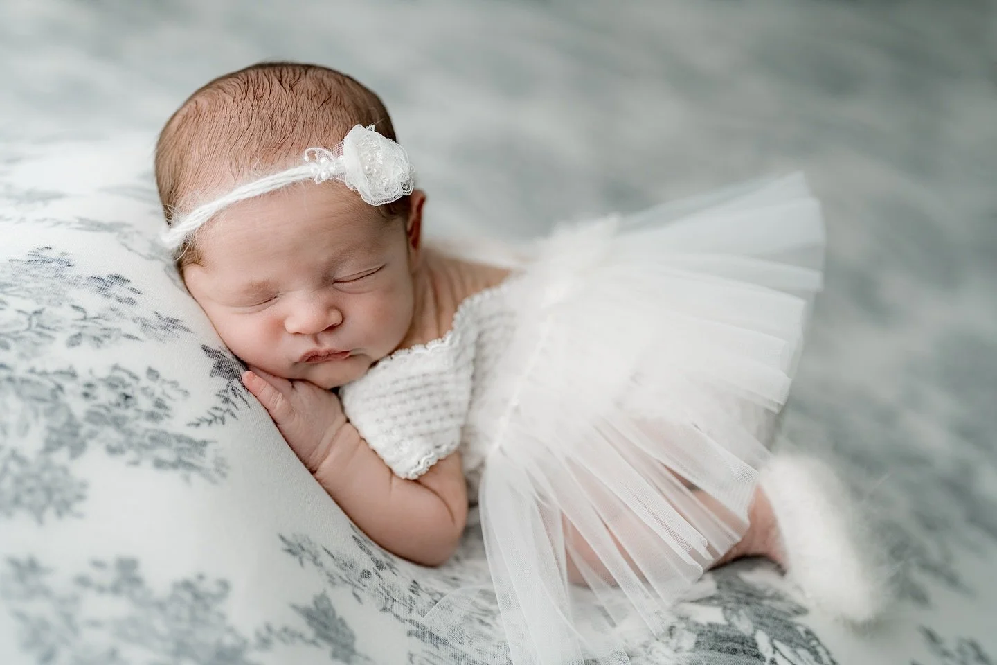With or without&hellip; hard to choose!

#adrianareyesphoto #newborngirl #babygirl #vaughanphotographer rapher