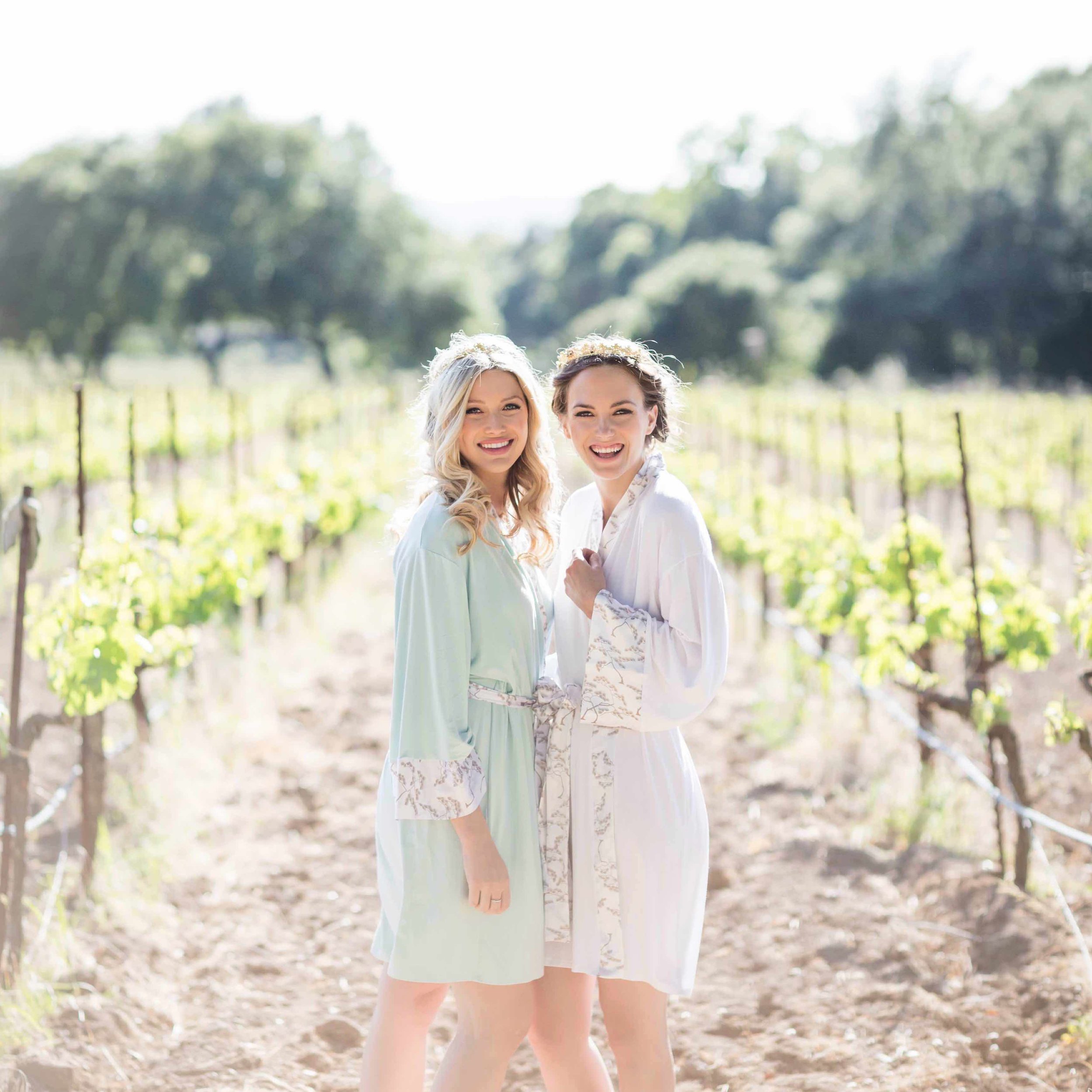 Doie LoungeDoie is a line of super-soft, eco-friendly, robes and sleep masks designed and made in California. Doie is named after designer Sara Kirsner's grandmother, who was always impeccably dressed and had an enviable confidence - a true style ic…