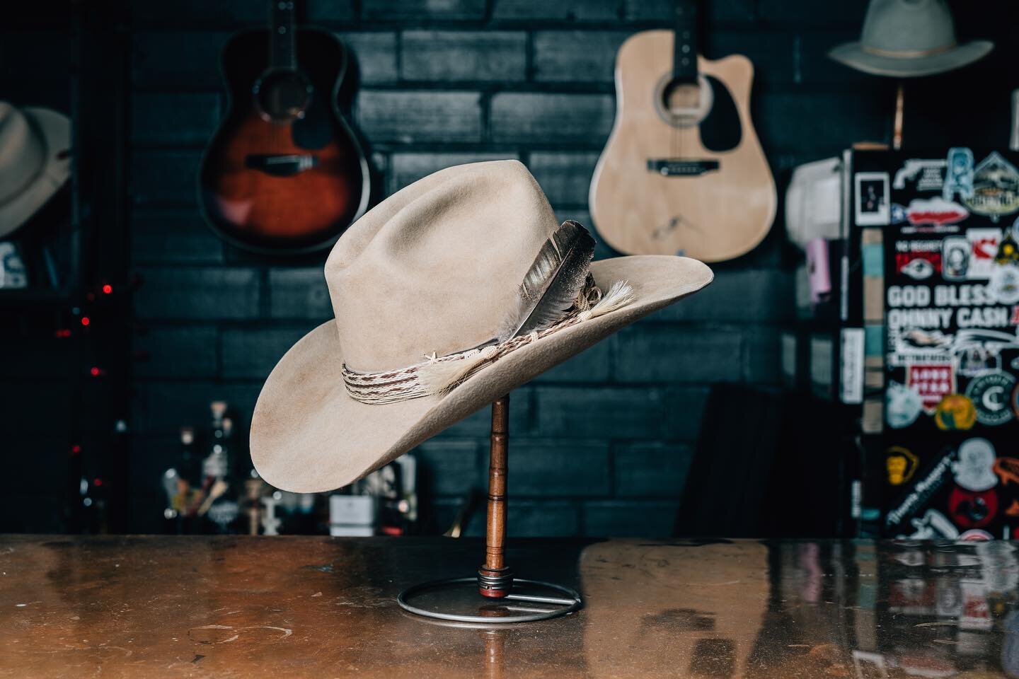 The redefined cowboy ✯
&bull;
&bull;
&bull; 📸 @caffeineandgasoline.x 
#aspenhatter #customhats #bespoke #artisans #locallymade #customhat #hatter #westernvibes #aspen #aspenco #austintx #austin365 #handmade #customized #hatshots #hats #style #bohost