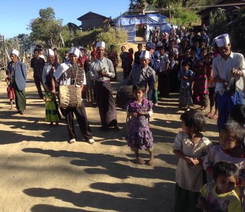 The villagers at Luong Gno village greeting their guests