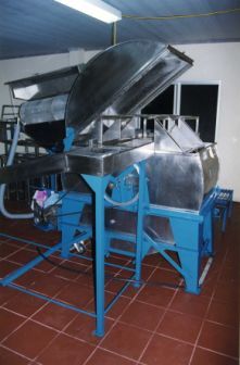 High-quality building and extracting equipment used by beekeepers in Uruguay
