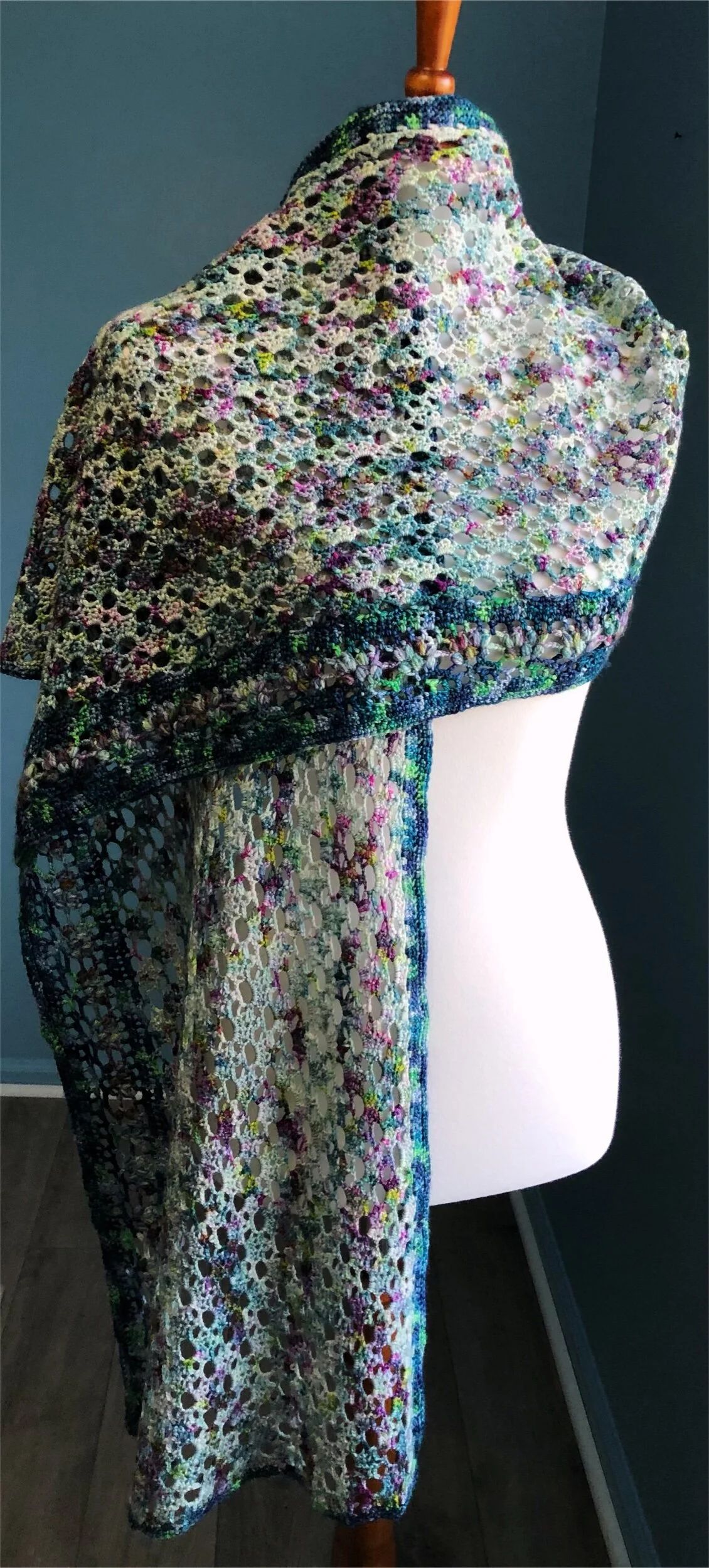 7BEABB76-BE25-439A-866F-90359889BC8B