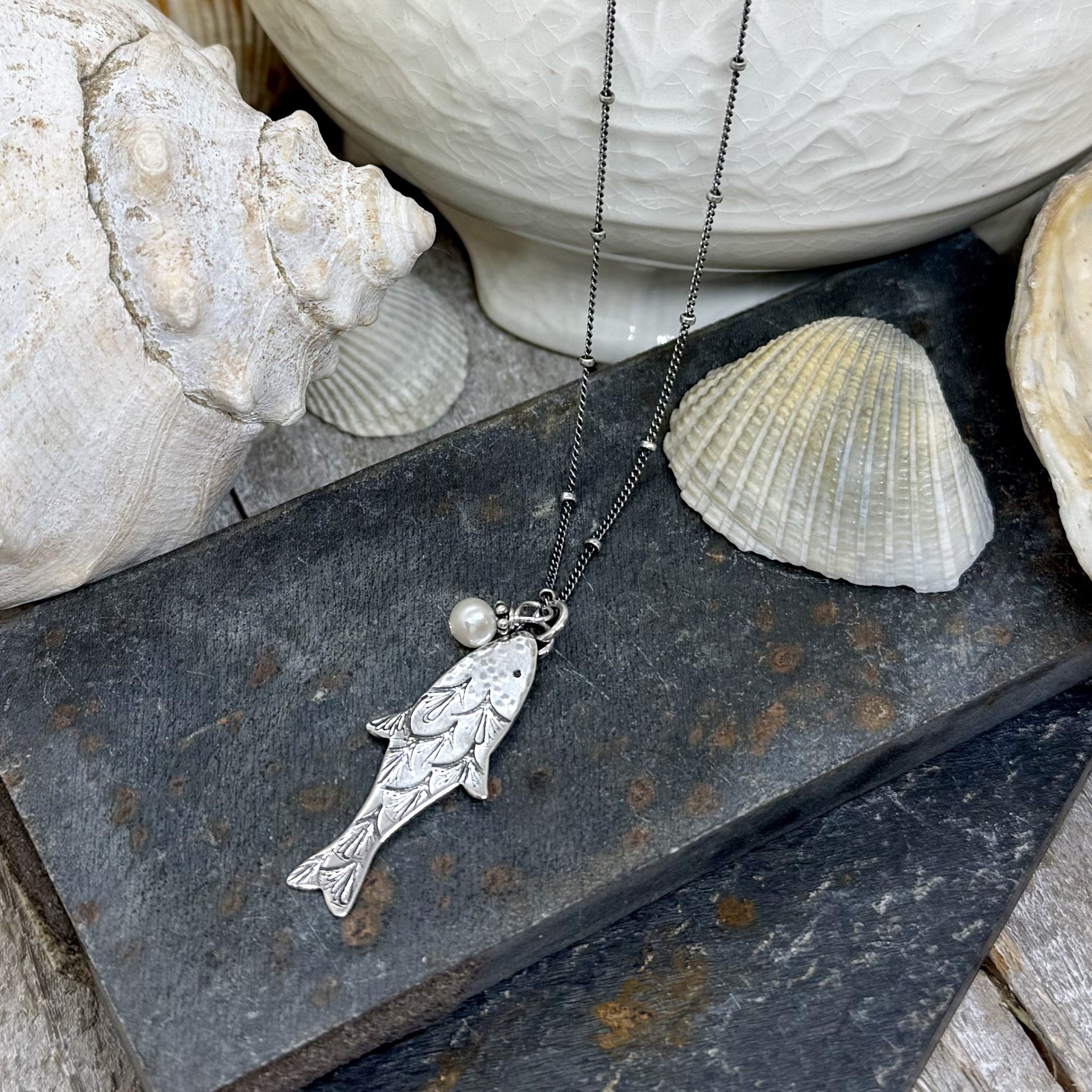 fishnecklace.jpg