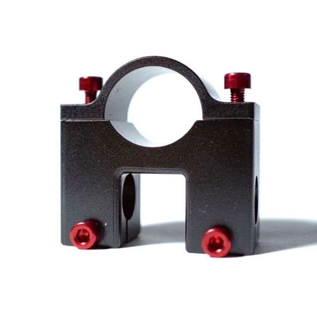 New black anodized DAISHO gimbal clamps are up for sale and they are almost 40% off the original price! Link in bio.