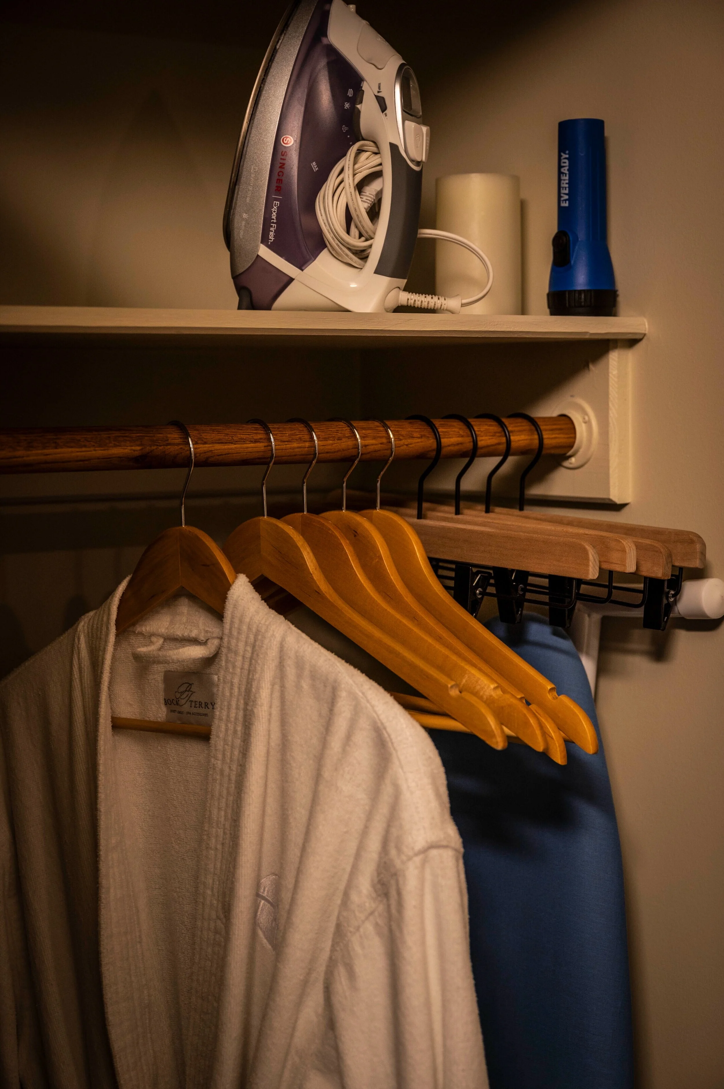 401+Closet.jpg