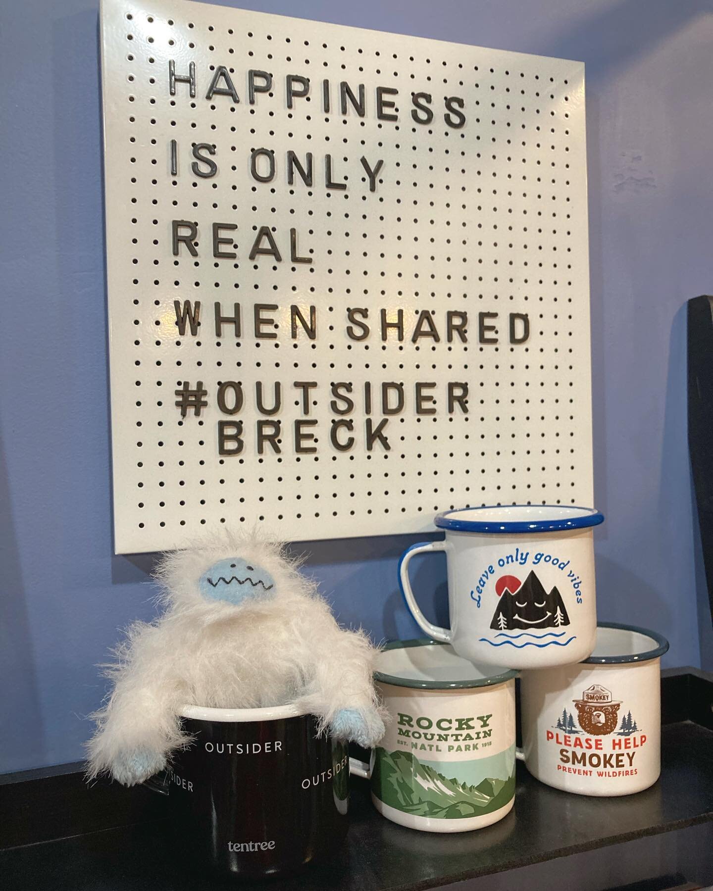 Bottoms up! 
Stop in and see our new mugs in stock. 

#ShopSmall #breckbecause #breck