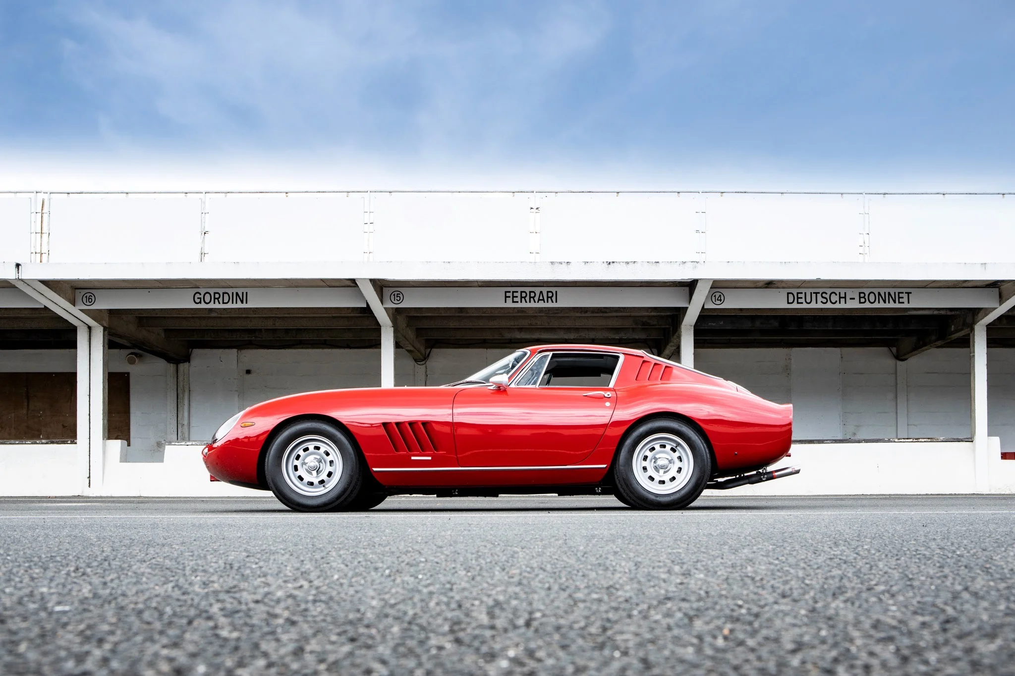 1965 Ferrari 275 GTB Alloy Long-Nose - R - M1.jpg