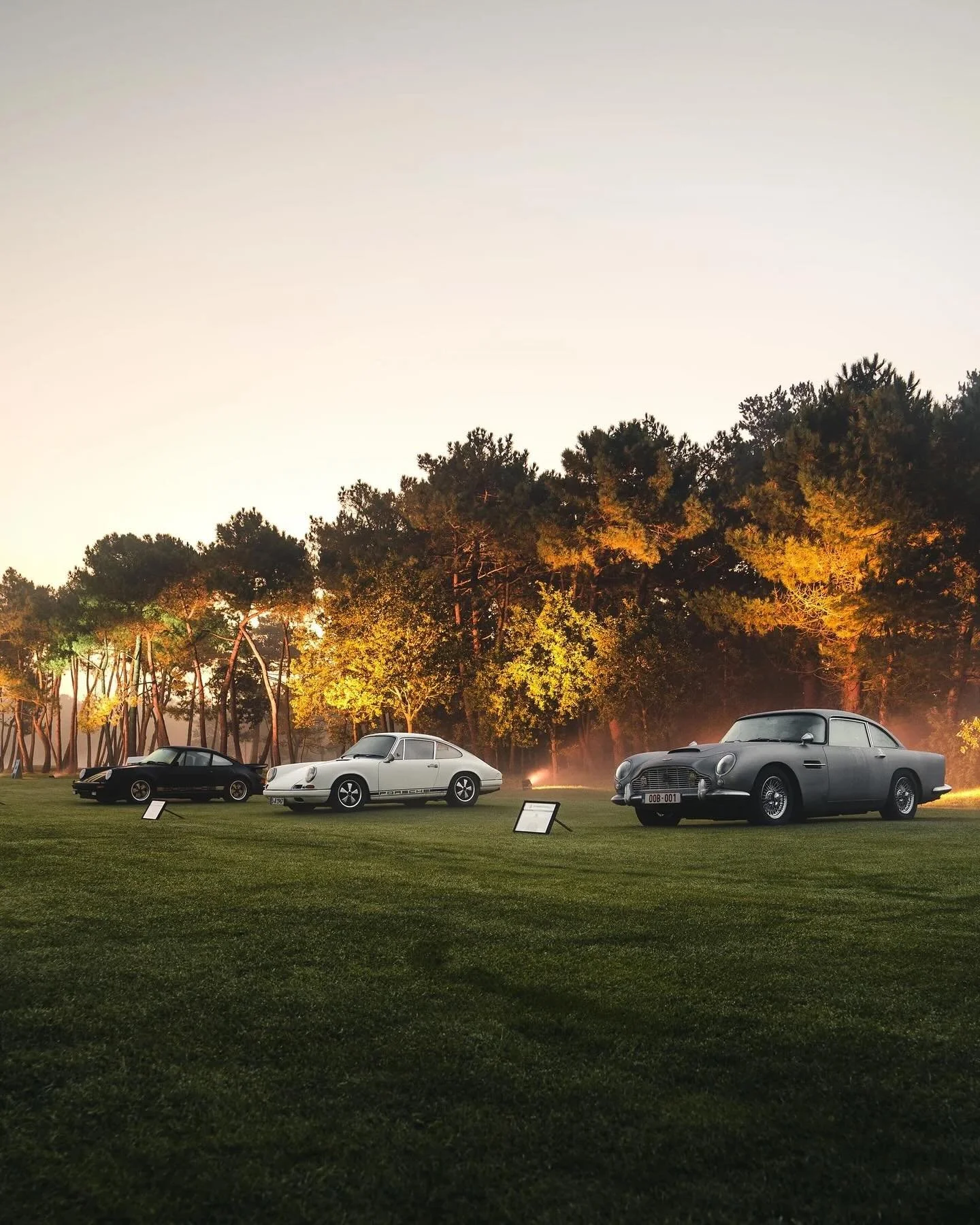 LE ZOUTE GRAND PRIX PASSE &Agrave; LA VITESSE SUP&Eacute;RIEURE

Cinq jours de passion automobile, d&rsquo;&eacute;l&eacute;gance et d&rsquo;allure internationale &agrave; Knokke-Heist
Ce qui avait commenc&eacute; en 2010 comme un rallye entre amis p